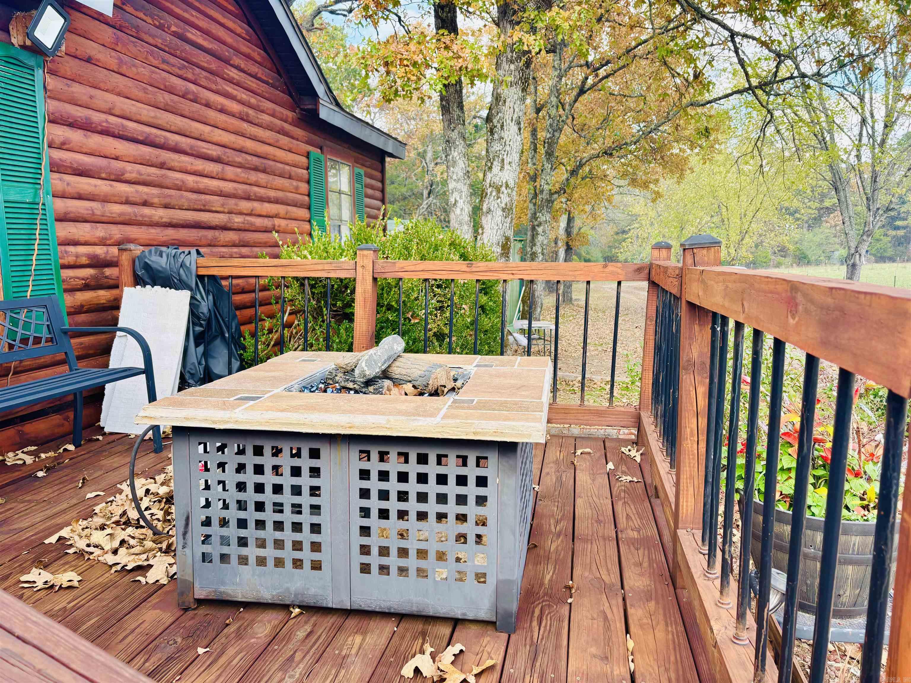 6575 Banner Mountain Road Shirley, AR 72153-0000