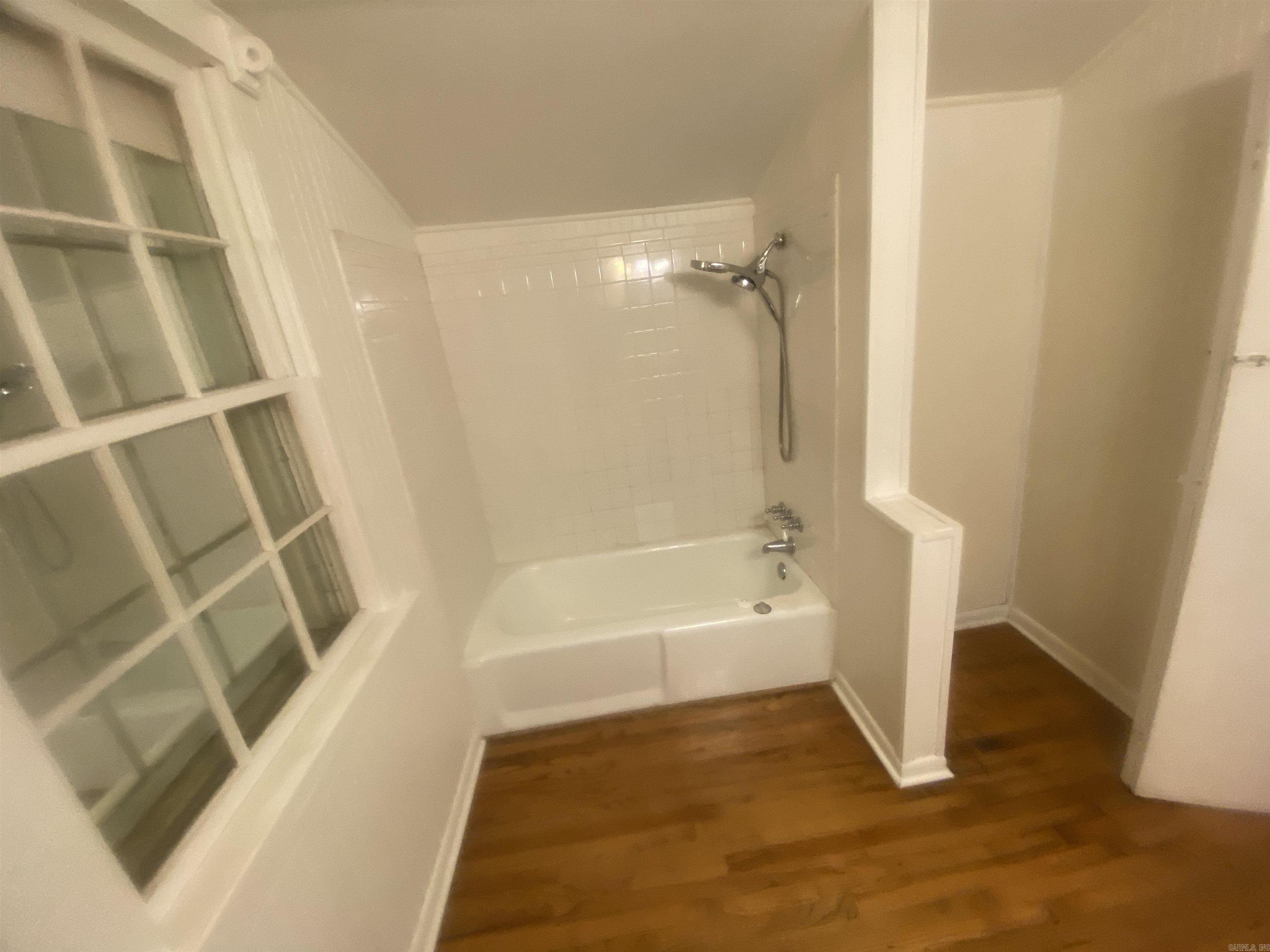 250 Jamestown  Desha, AR