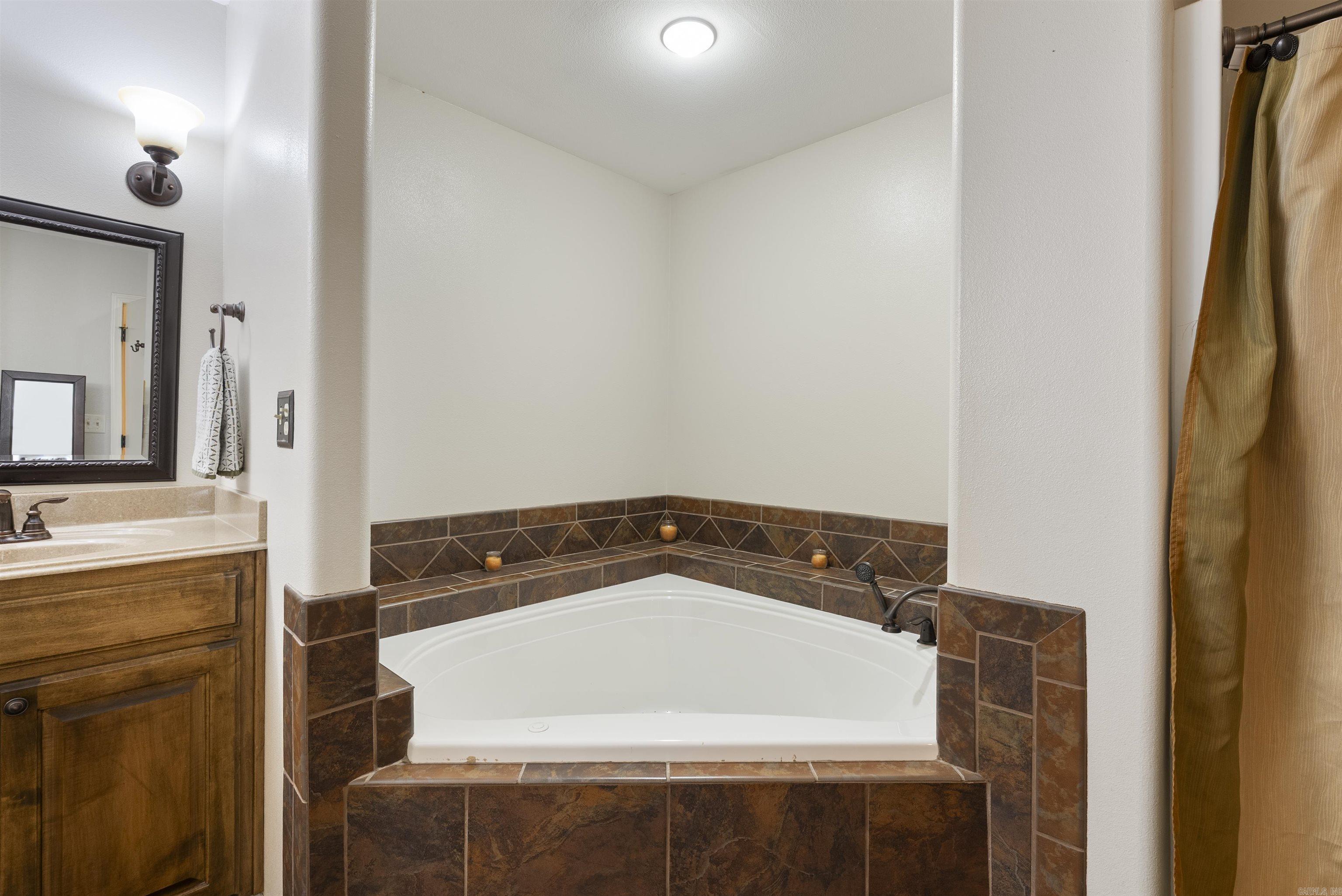 11 Hillard  Greenbrier, AR