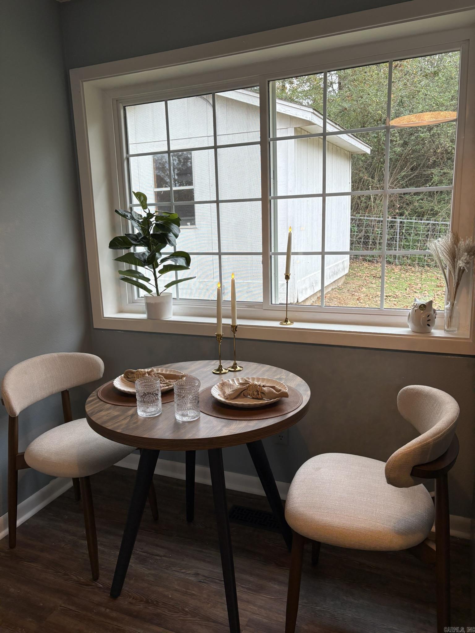 502 E Clinton Street Heber Springs, AR 72543