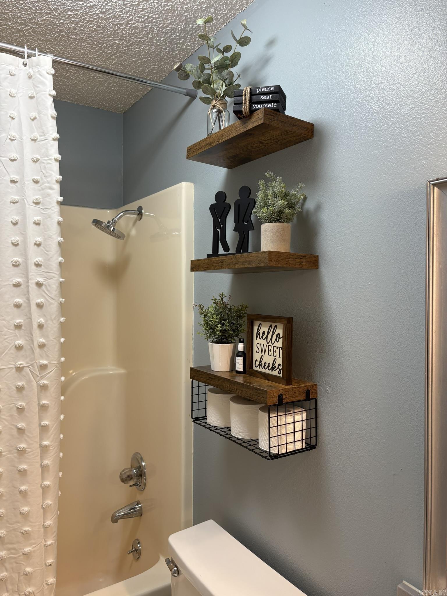 502 E Clinton Street Heber Springs, AR 72543