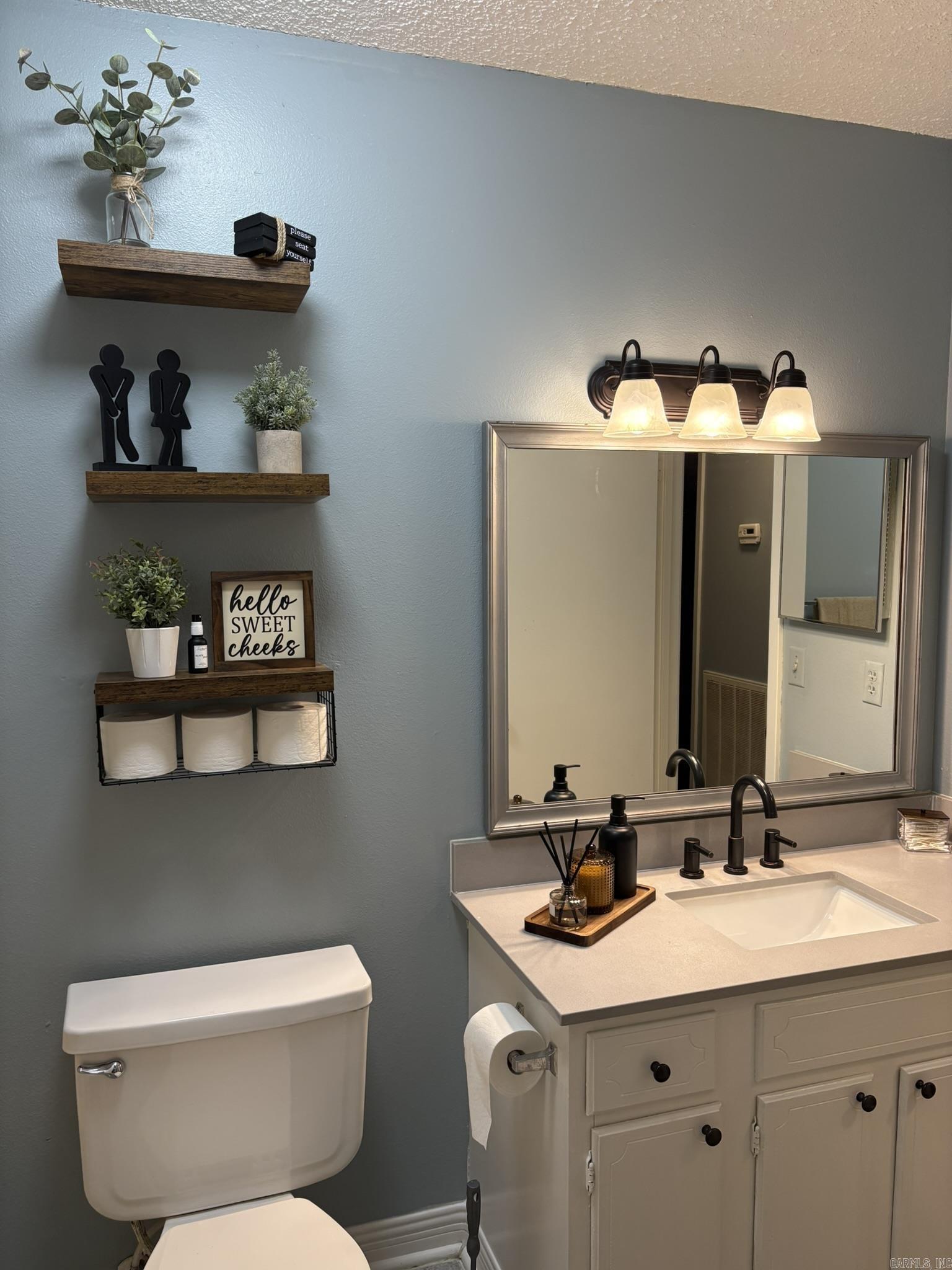 502 E Clinton Street Heber Springs, AR 72543