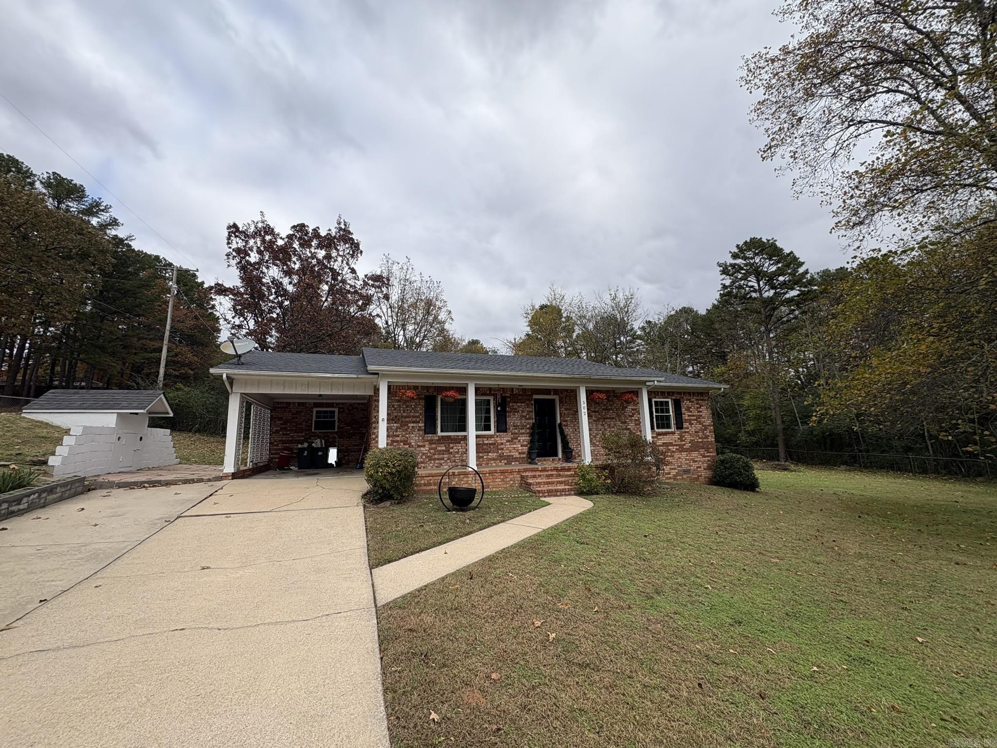 502 E Clinton Street Heber Springs, AR 72543