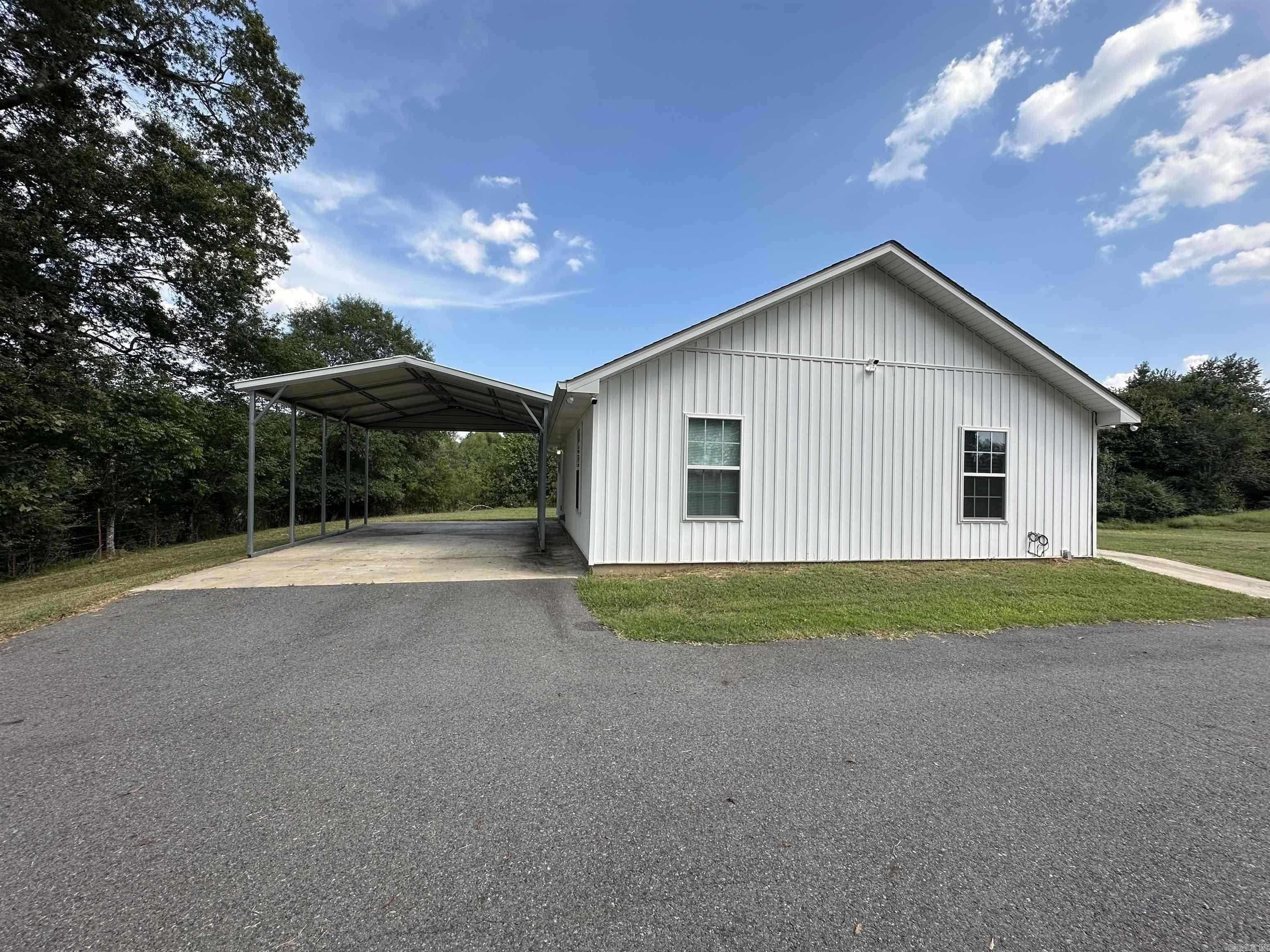 4955 Malvern Road Hot Springs, AR 71901