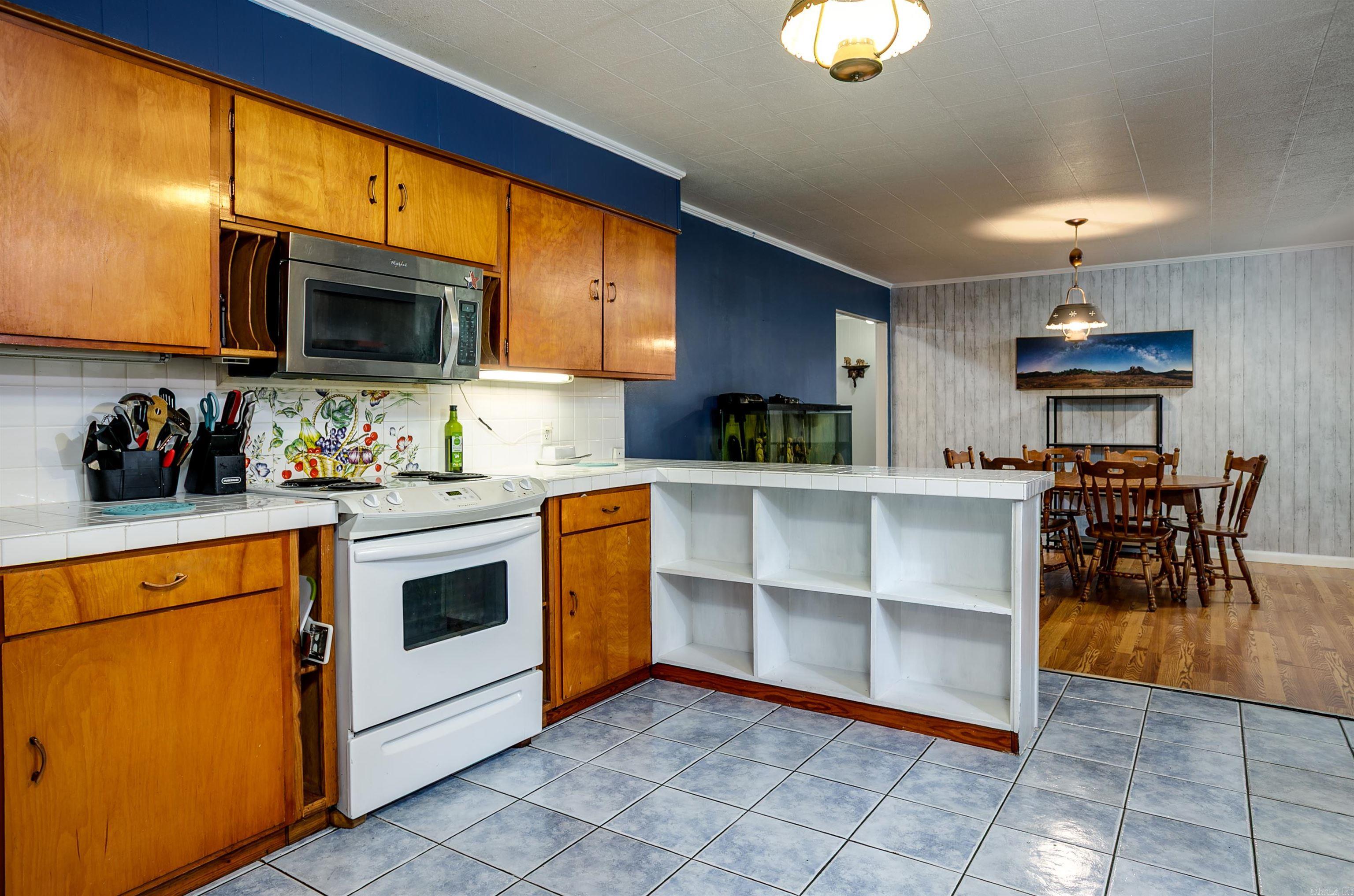 312 N East Street Harrisburg, AR 72432