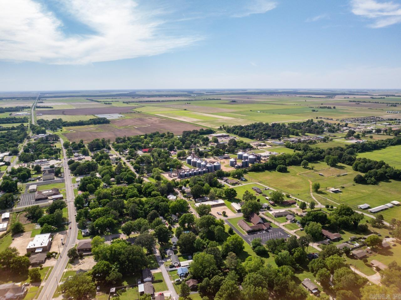 312 N East Street Harrisburg, AR 72432