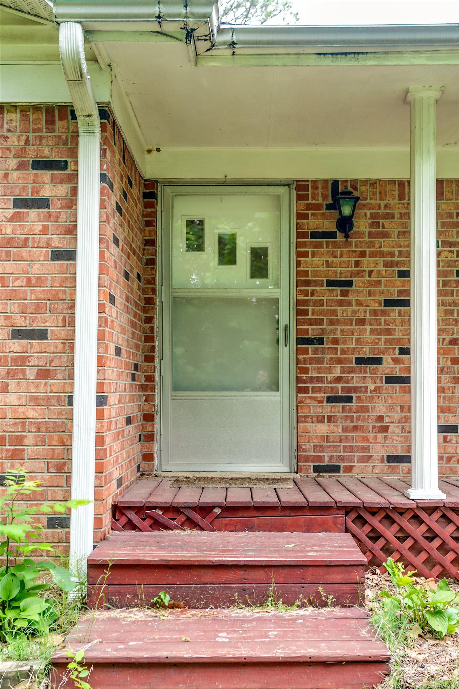 312 N East Street Harrisburg, AR 72432