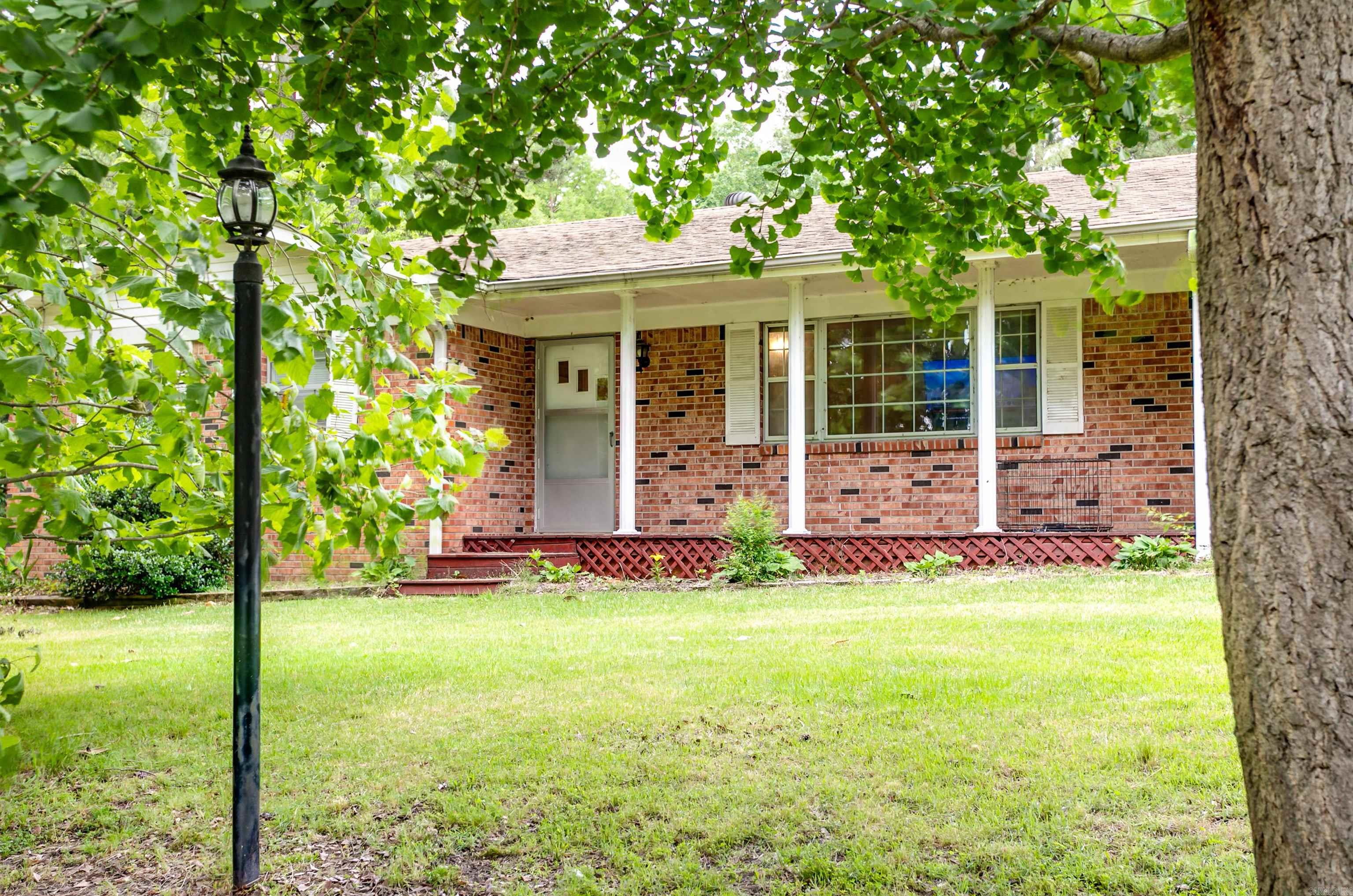 312 N East Street Harrisburg, AR 72432