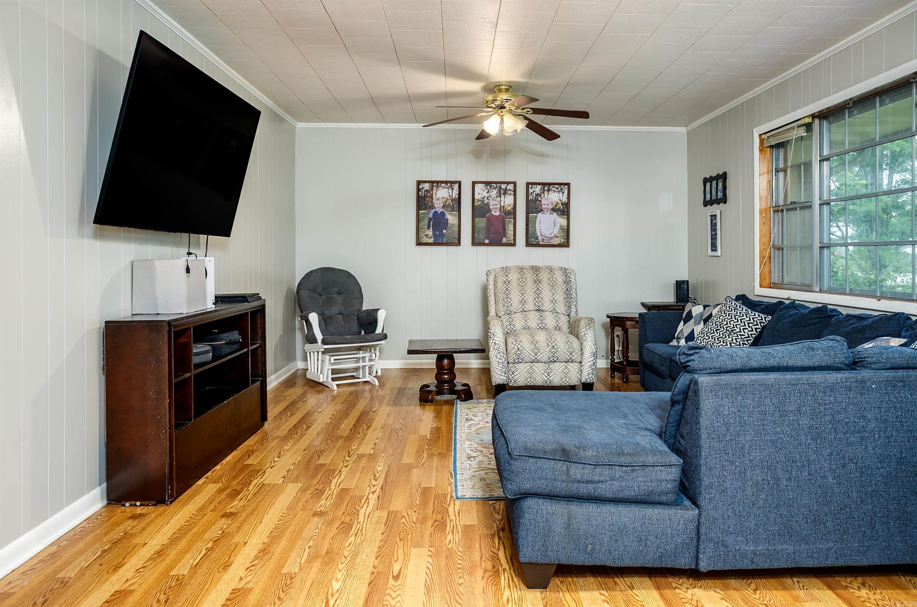 312 N East Street Harrisburg, AR 72432