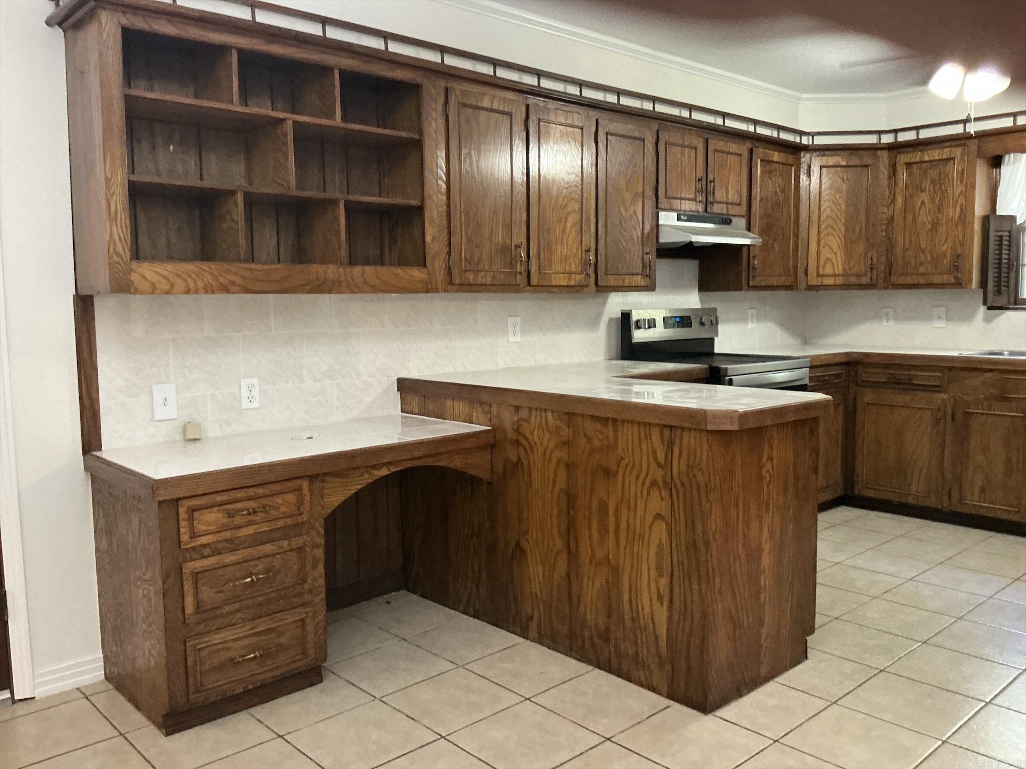 127 S Dogwood Crossett, AR 71635