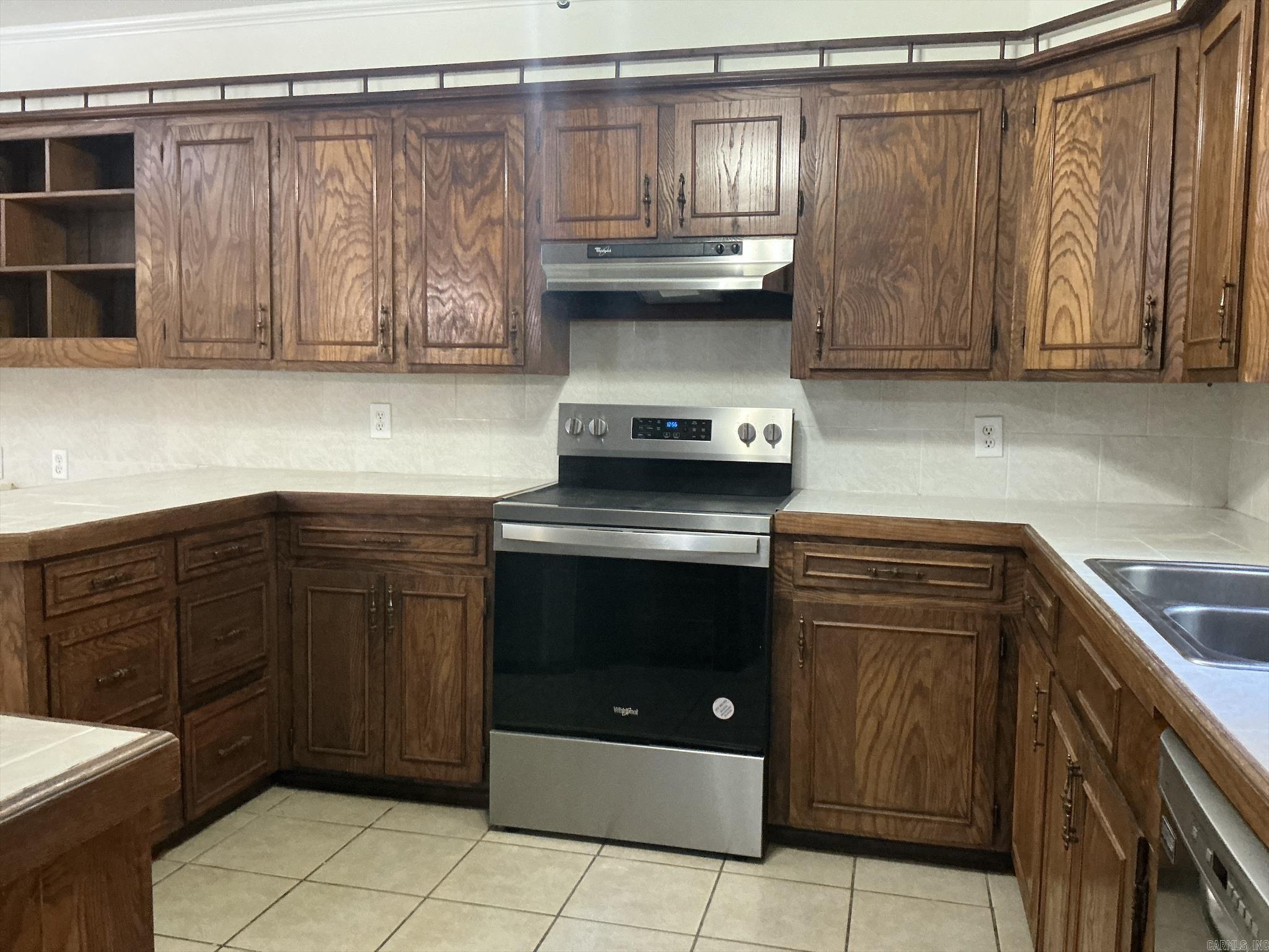 127 S Dogwood Crossett, AR 71635