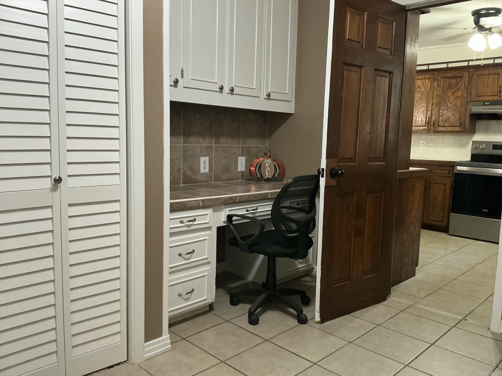 127 S Dogwood Crossett, AR 71635