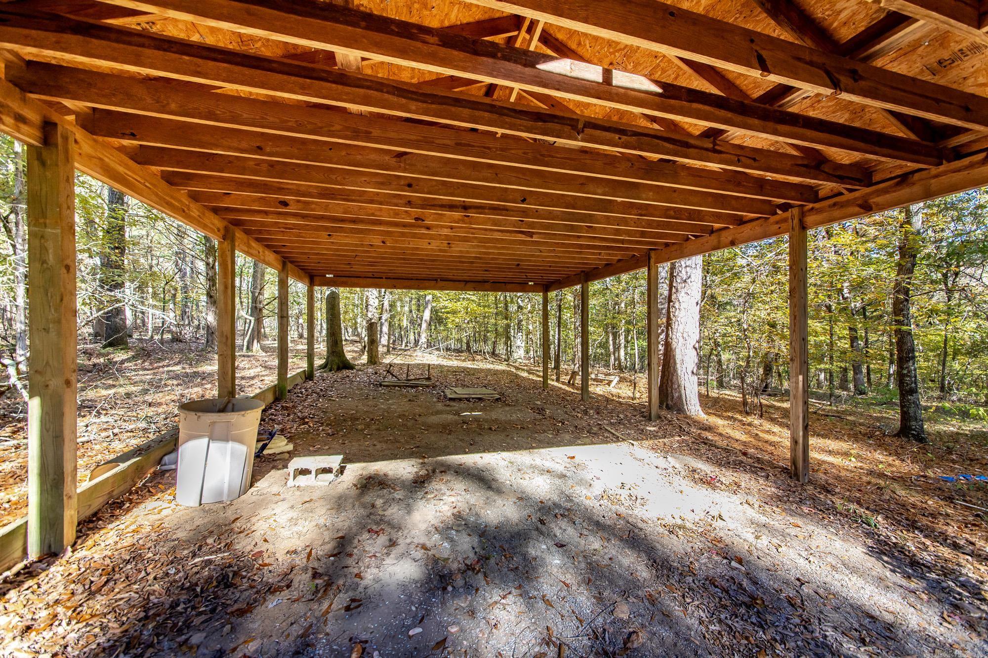 00 Mayhand Shirley, AR 72153