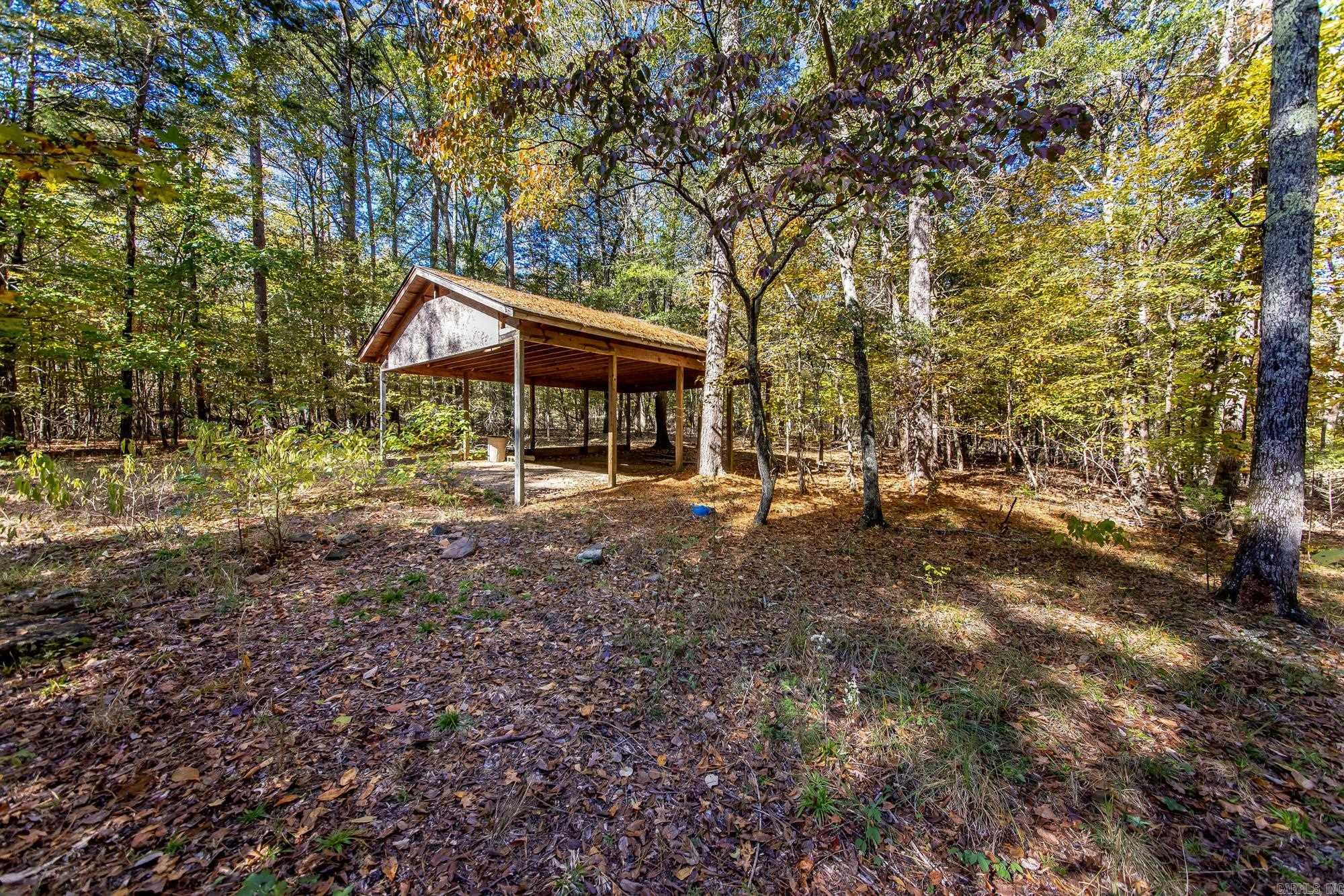 00 Mayhand Shirley, AR 72153