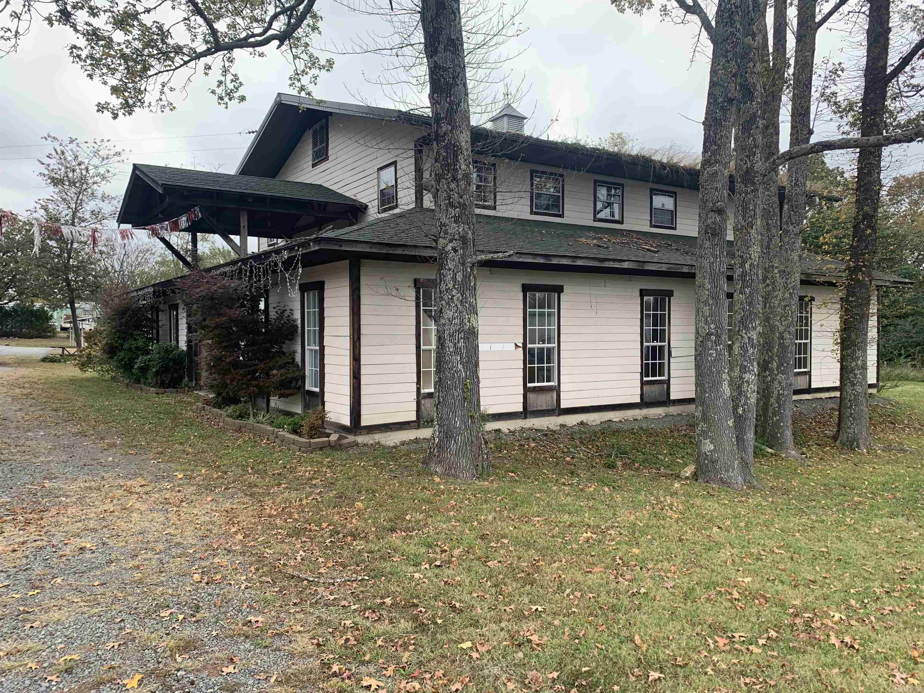 2747 Hwy 65 South  Clinton, AR