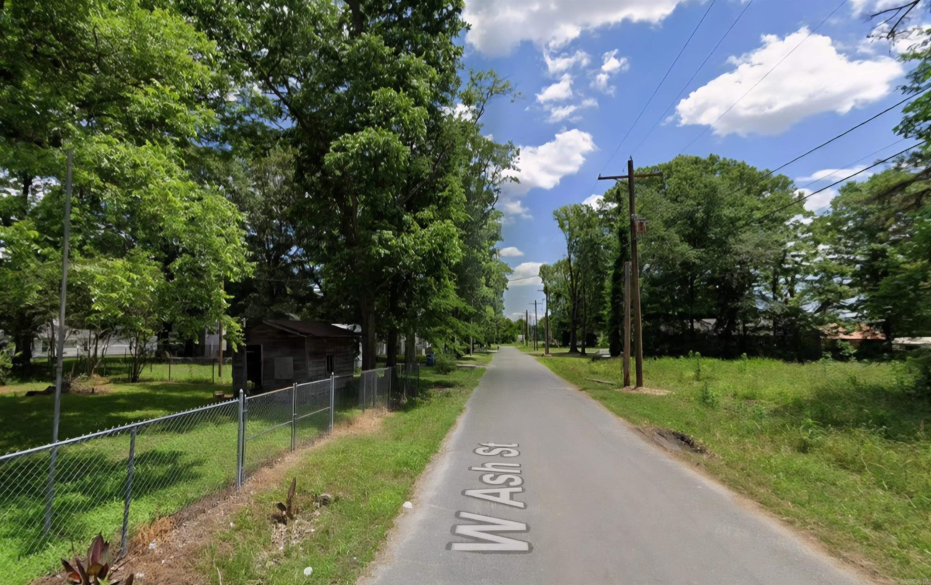 221 School  Dermott, AR