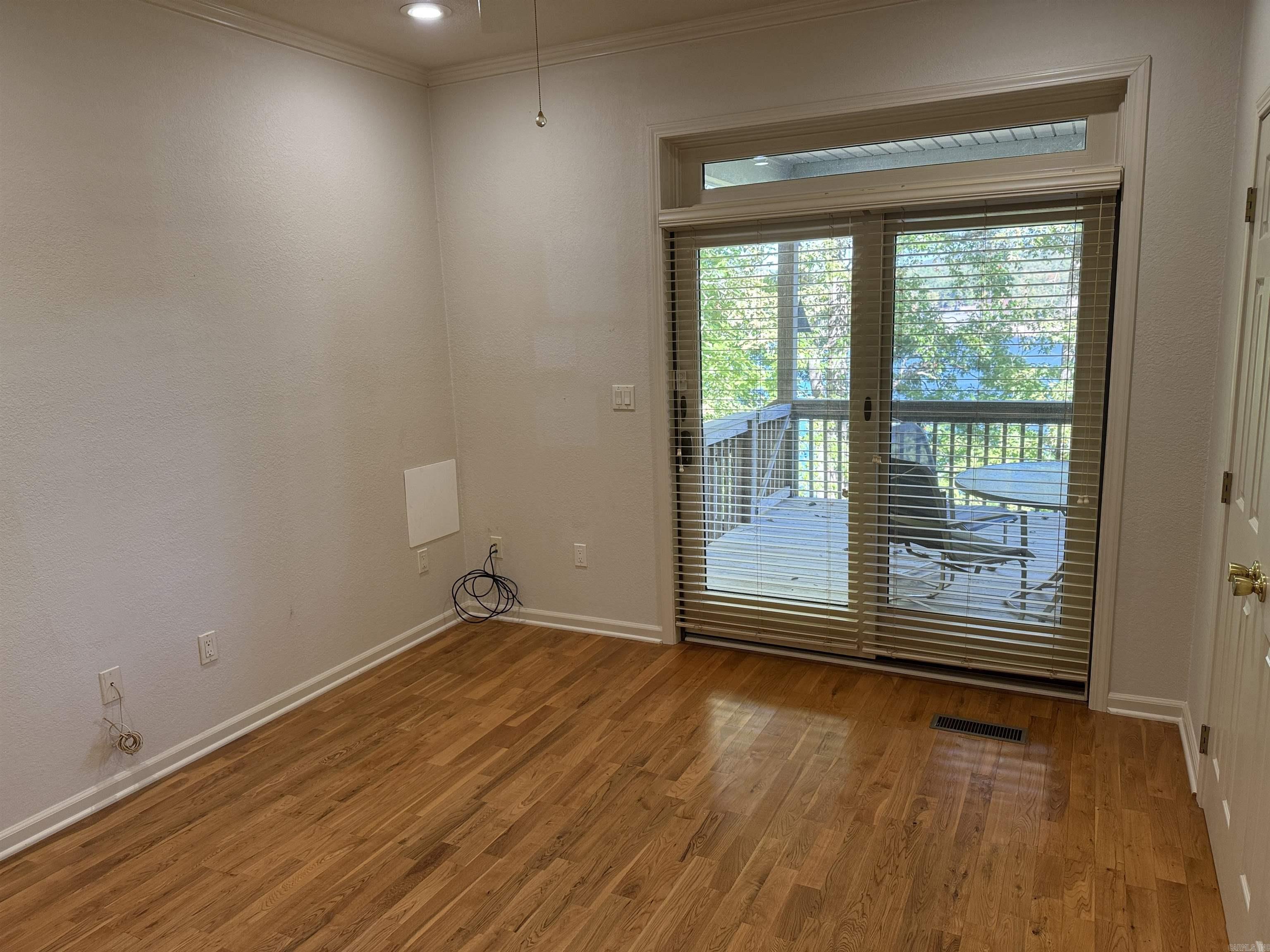 650 Davidson Circle Greers Ferry, AR 72067