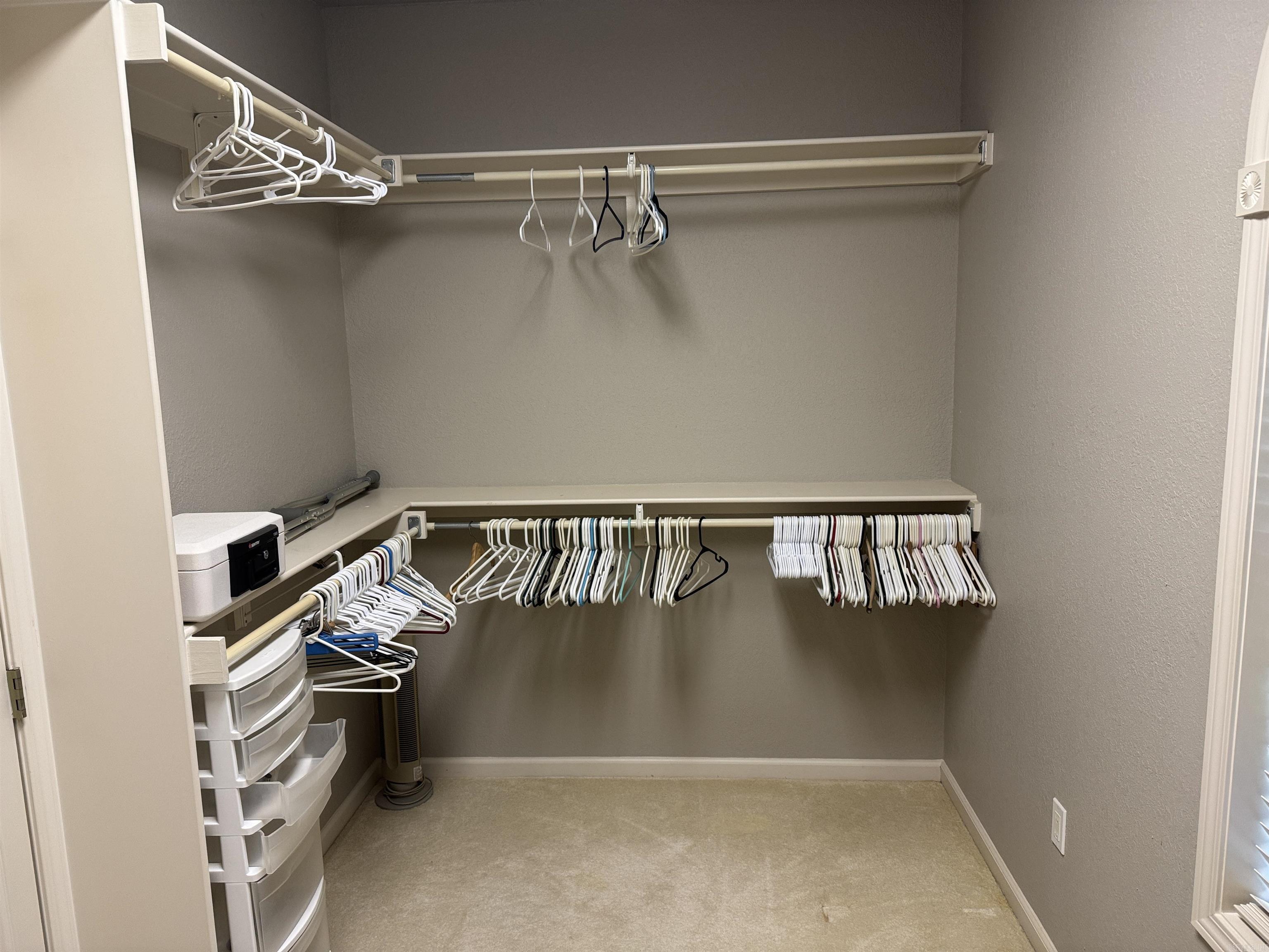 650 Davidson Circle Greers Ferry, AR 72067