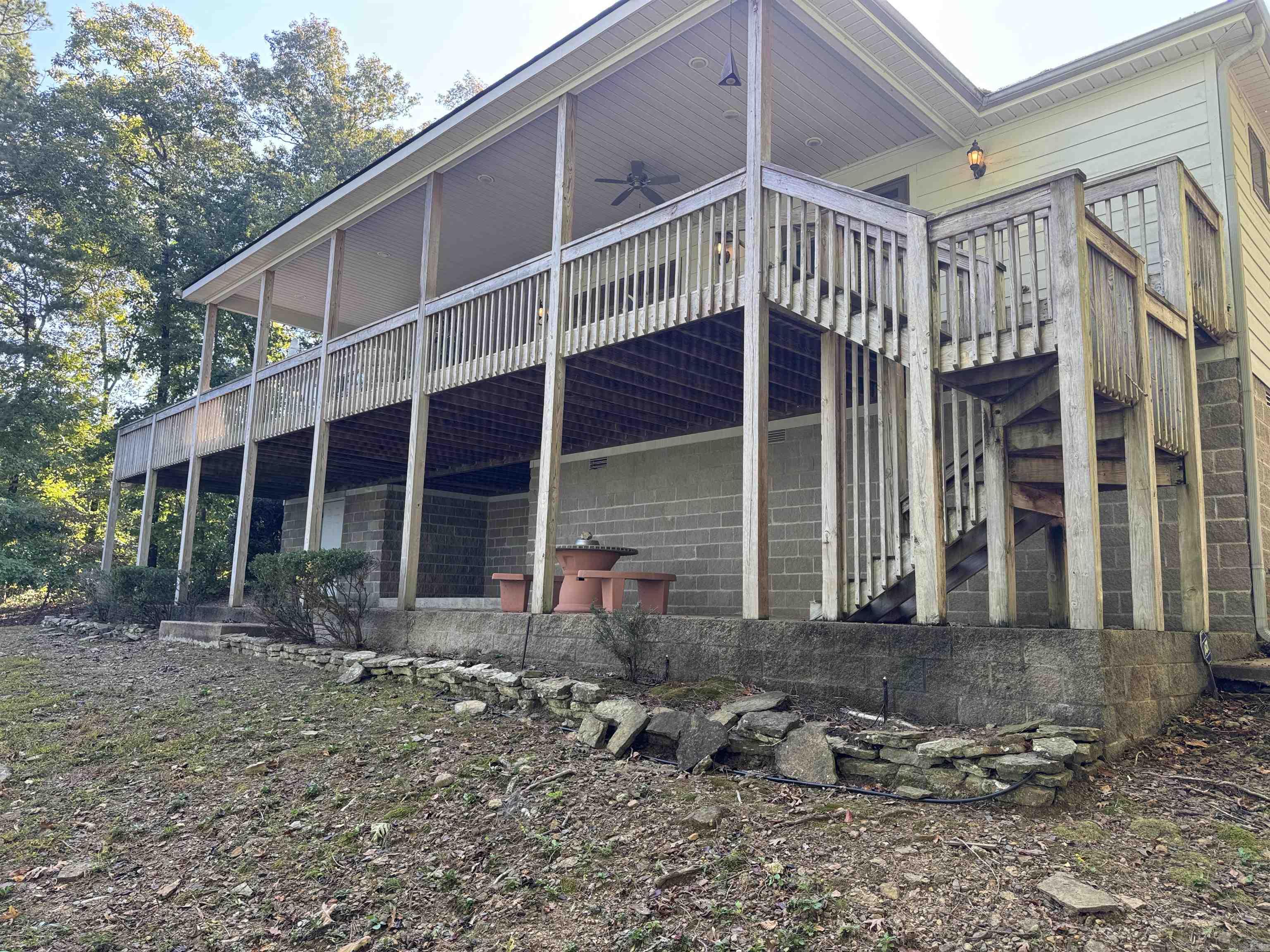 650 Davidson Circle Greers Ferry, AR 72067