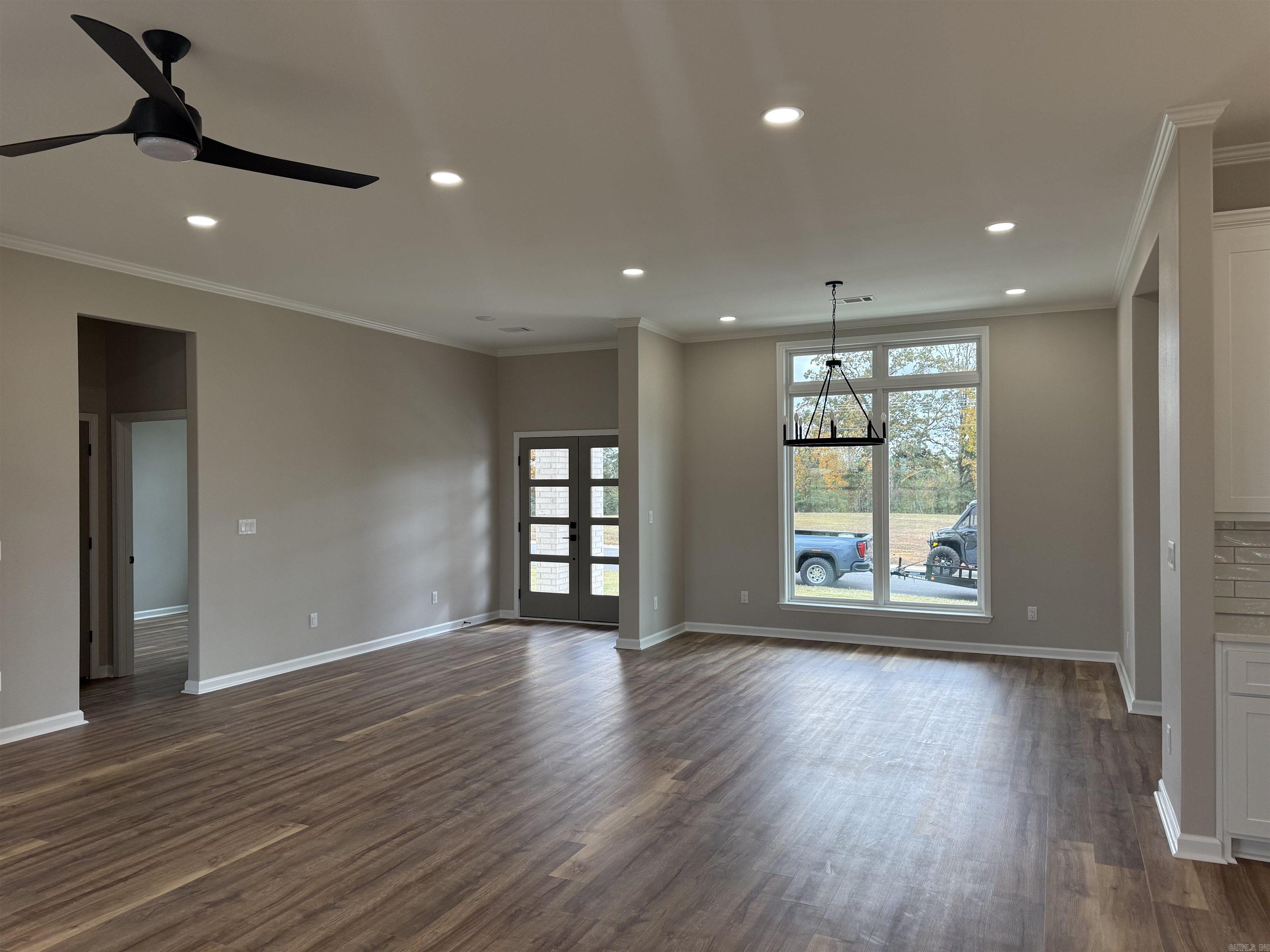 1616 Secretariat  Searcy, AR