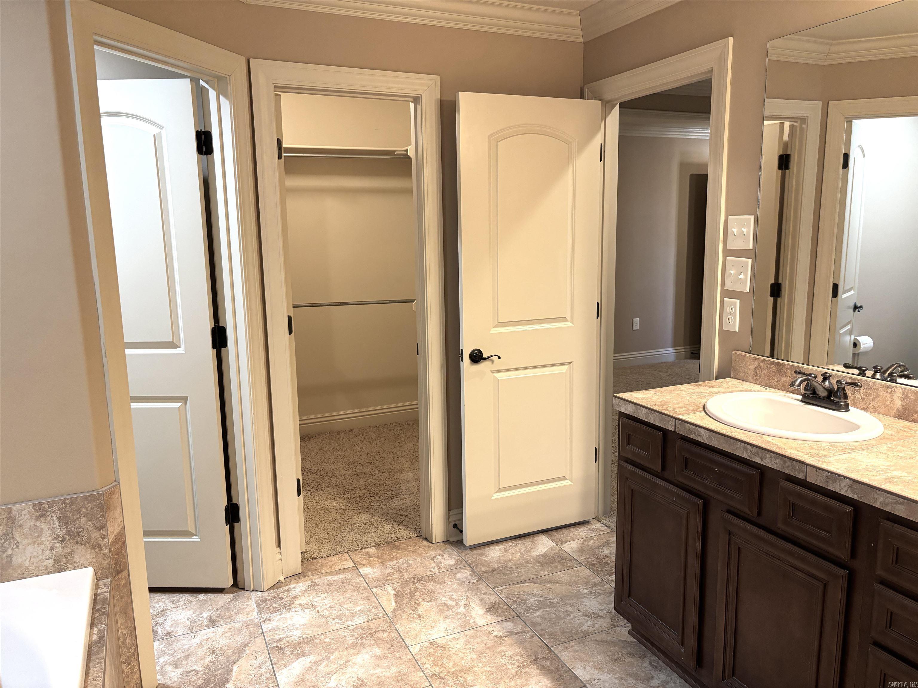 111 Adrienne Ct  Maumelle, AR