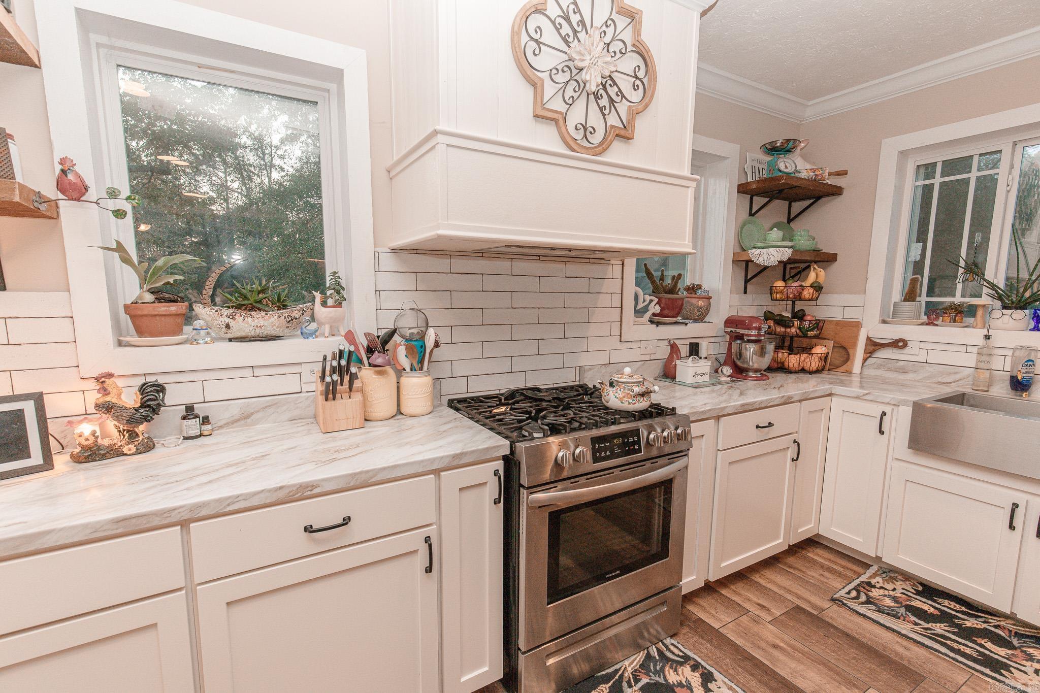 1310 skyline  Sheridan, AR