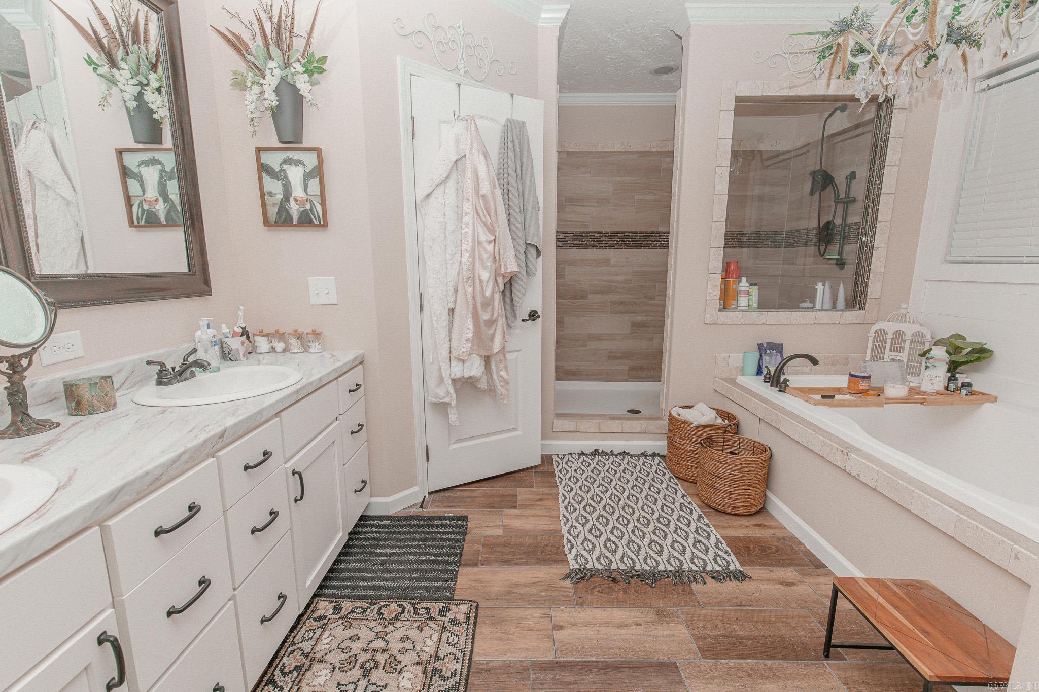 1310 skyline  Sheridan, AR