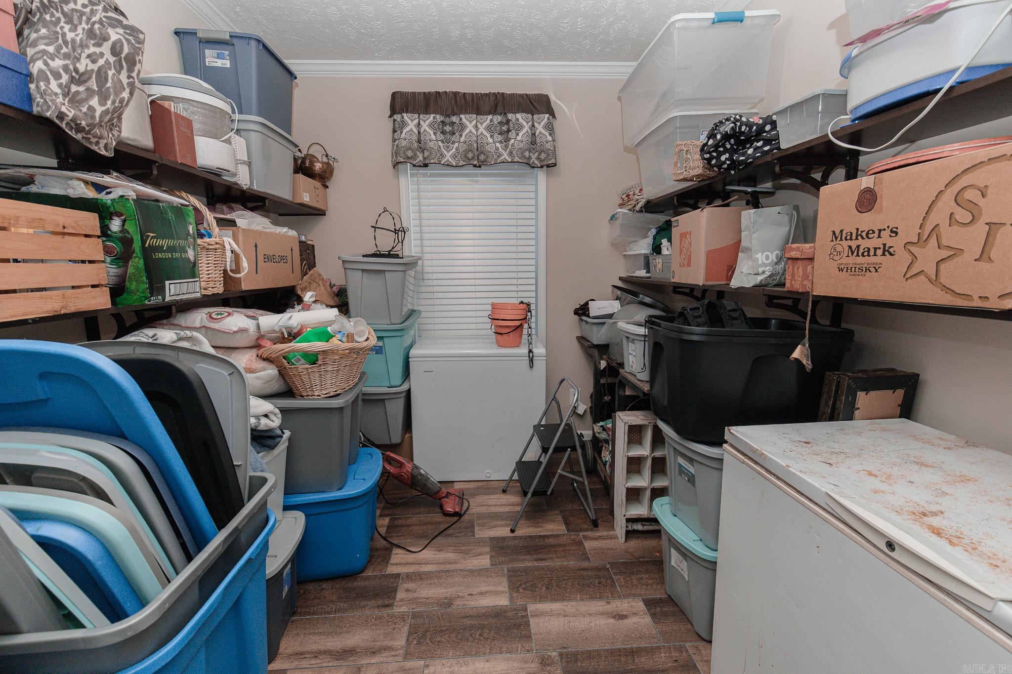 1310 skyline  Sheridan, AR