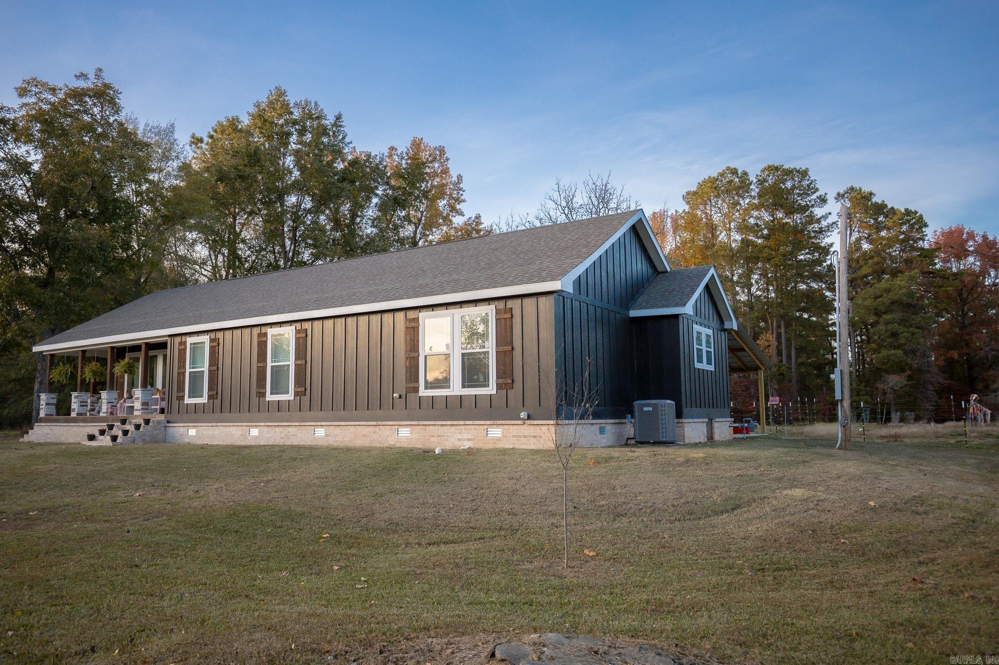 1310 skyline  Sheridan, AR