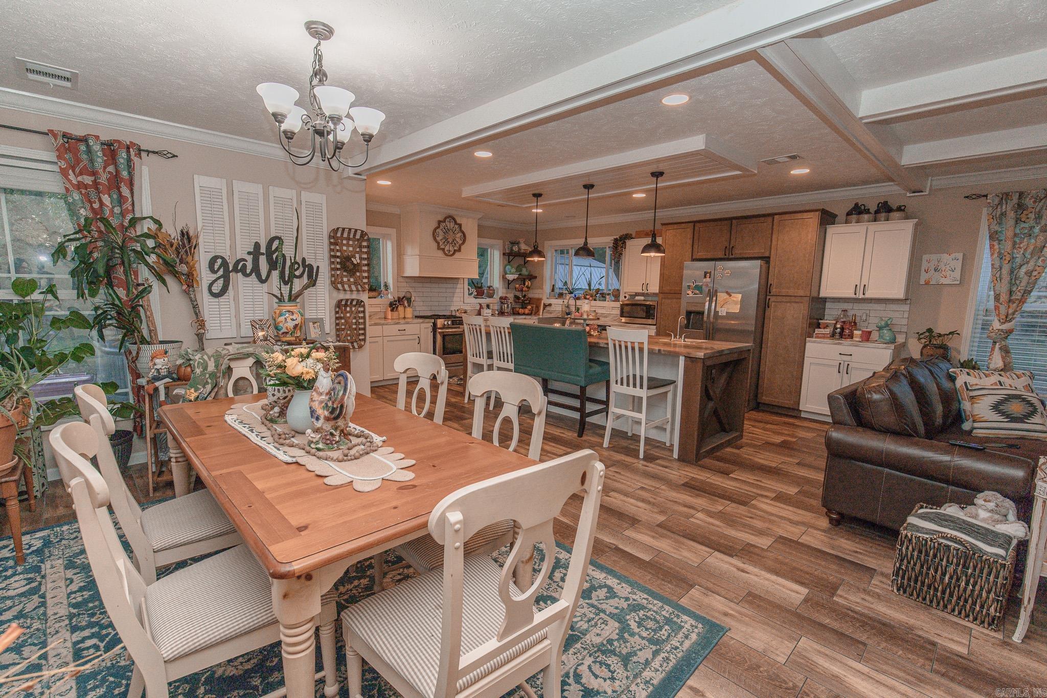 1310 skyline  Sheridan, AR