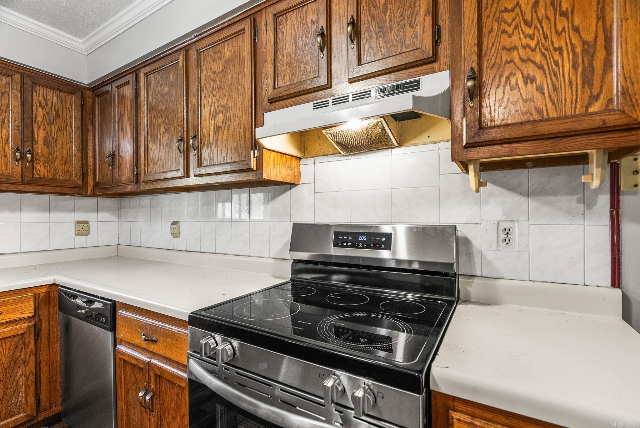 19 Oak Forest  Maumelle, AR