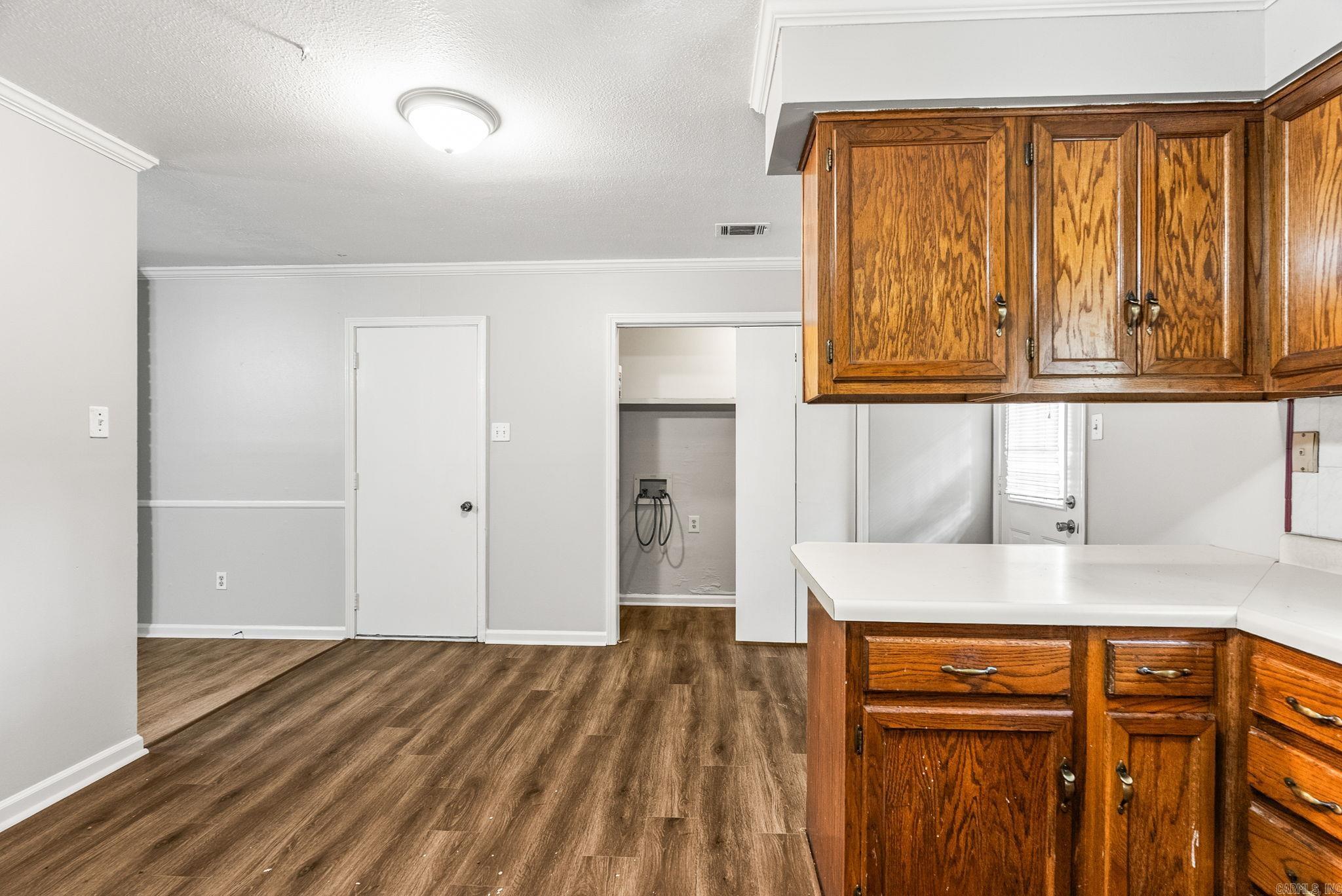 19 Oak Forest  Maumelle, AR