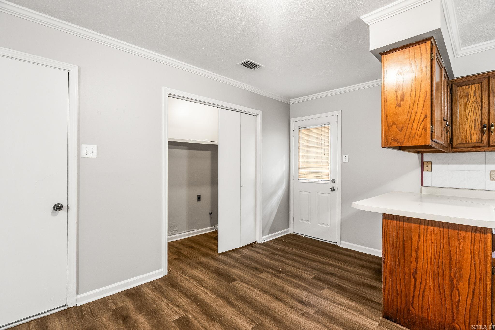 19 Oak Forest  Maumelle, AR