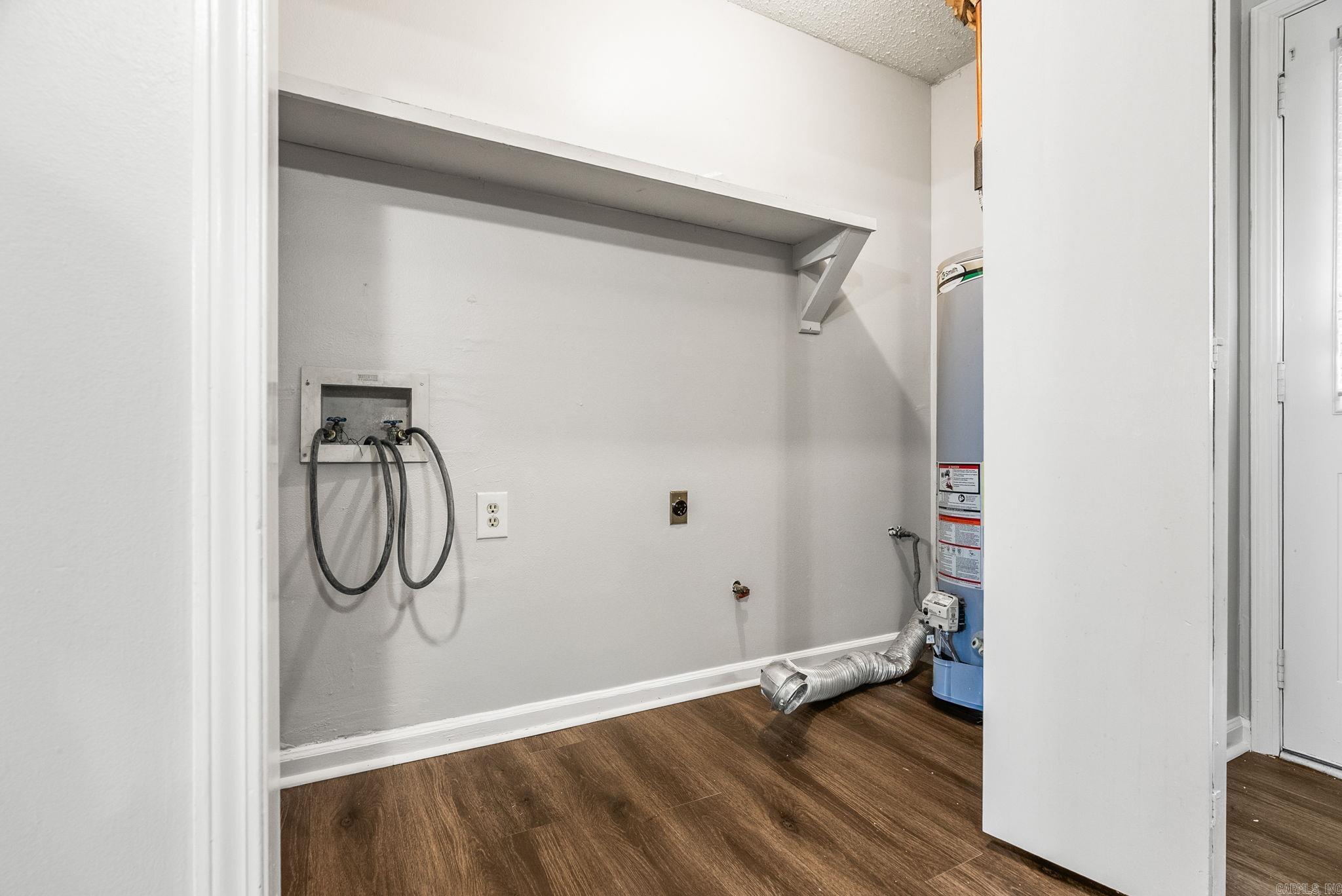 19 Oak Forest  Maumelle, AR