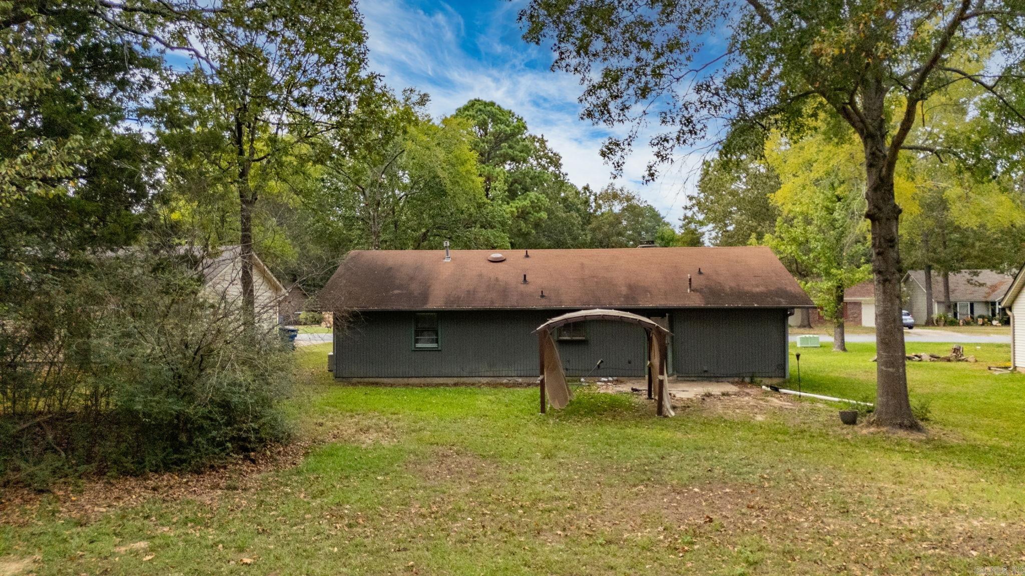 19 Oak Forest  Maumelle, AR