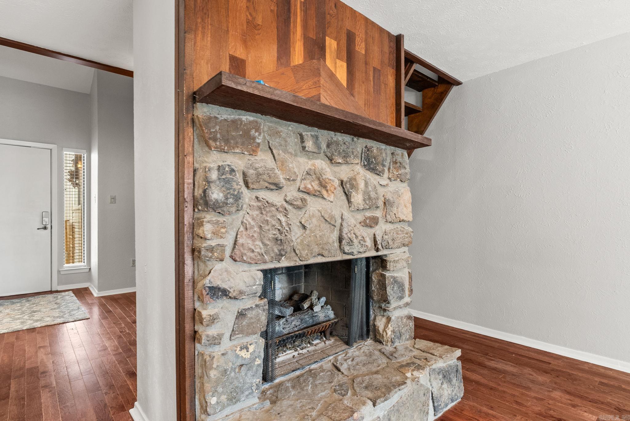 102 Windwood  Maumelle, AR