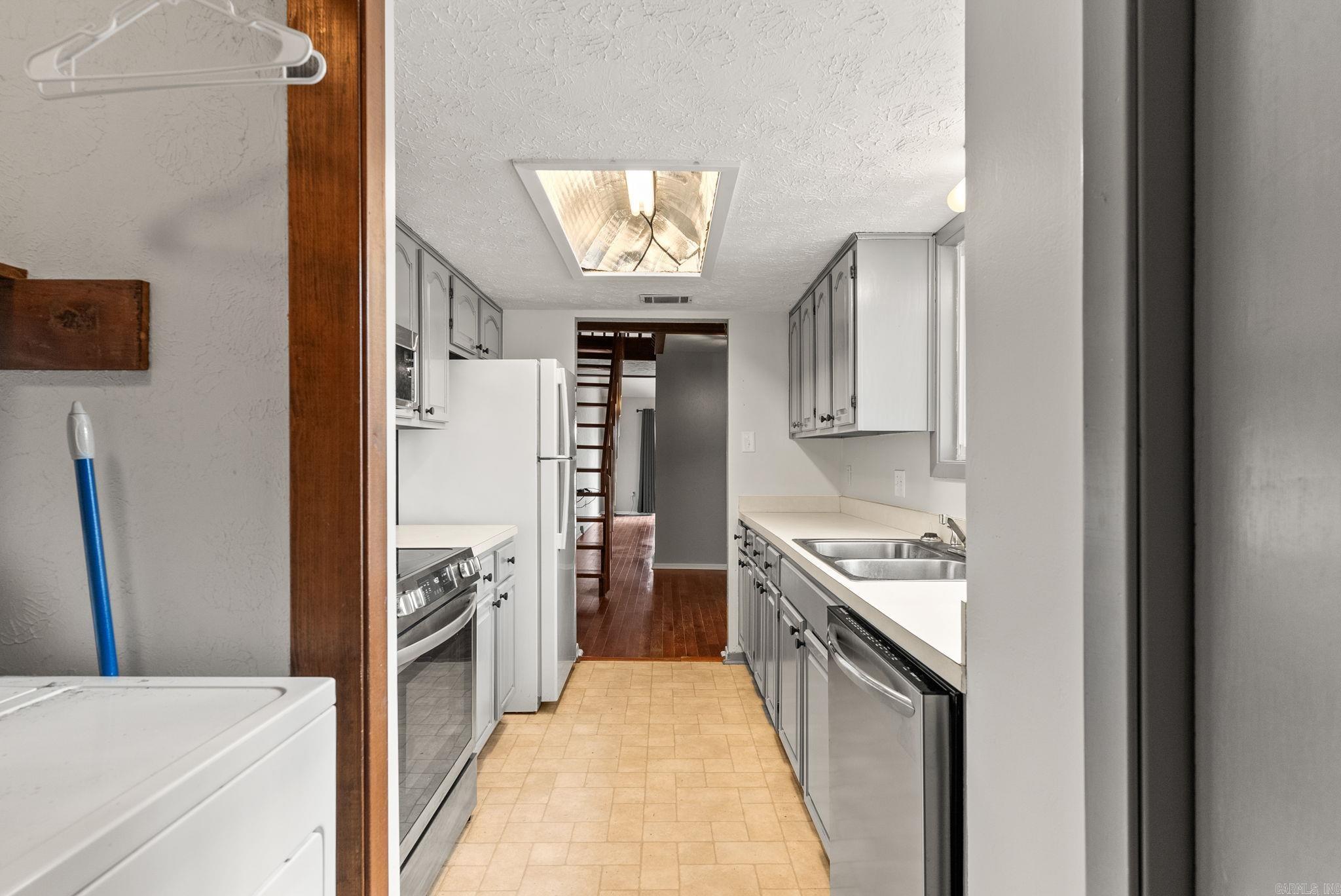 102 Windwood  Maumelle, AR