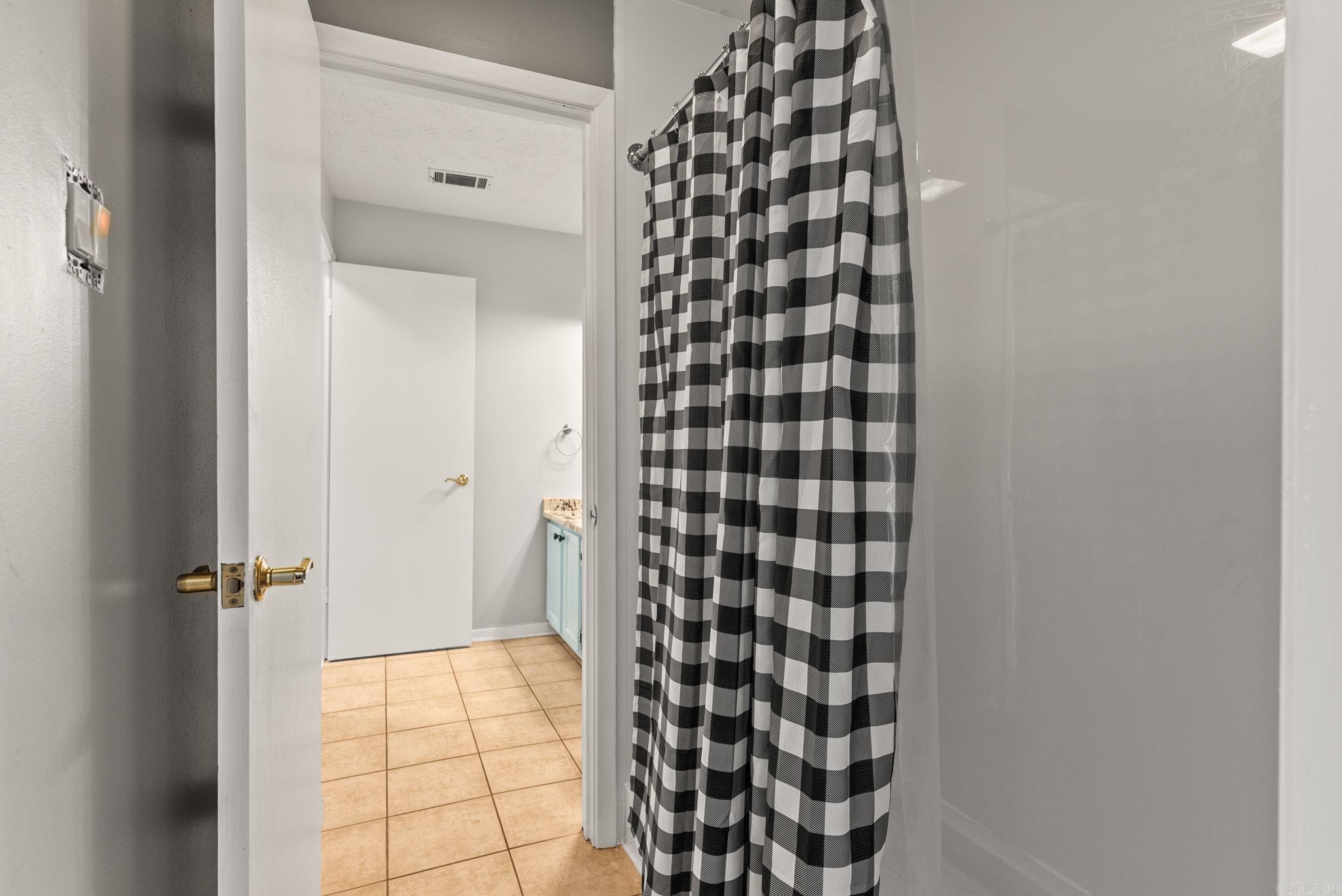 102 Windwood  Maumelle, AR