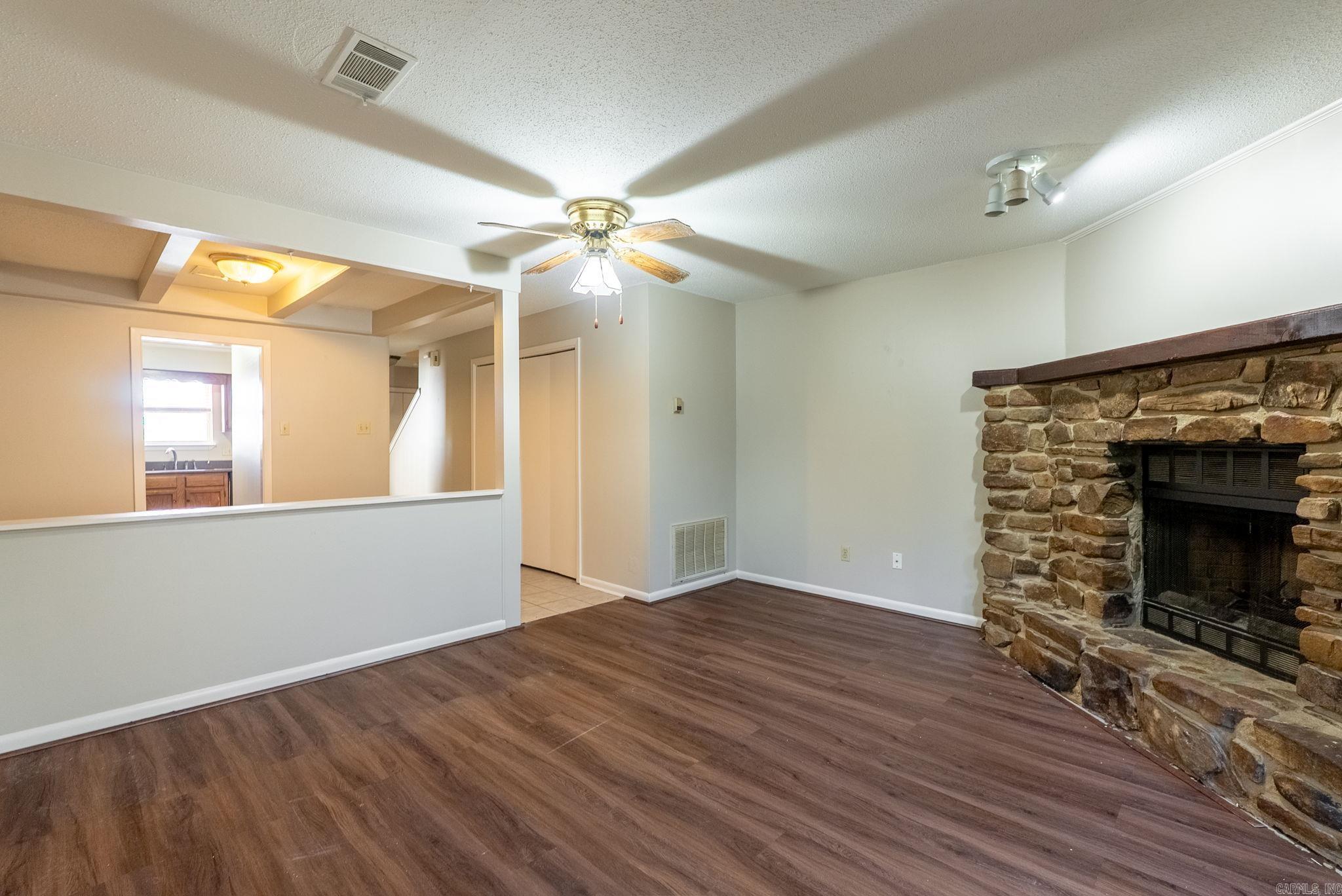 34 Edgehill  Maumelle, AR