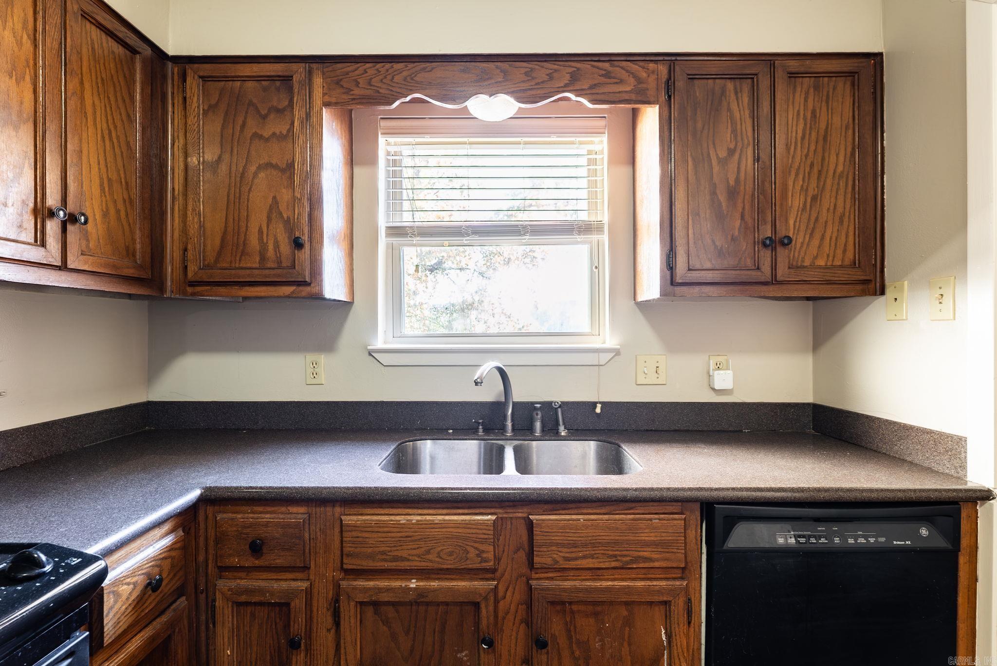 34 Edgehill  Maumelle, AR