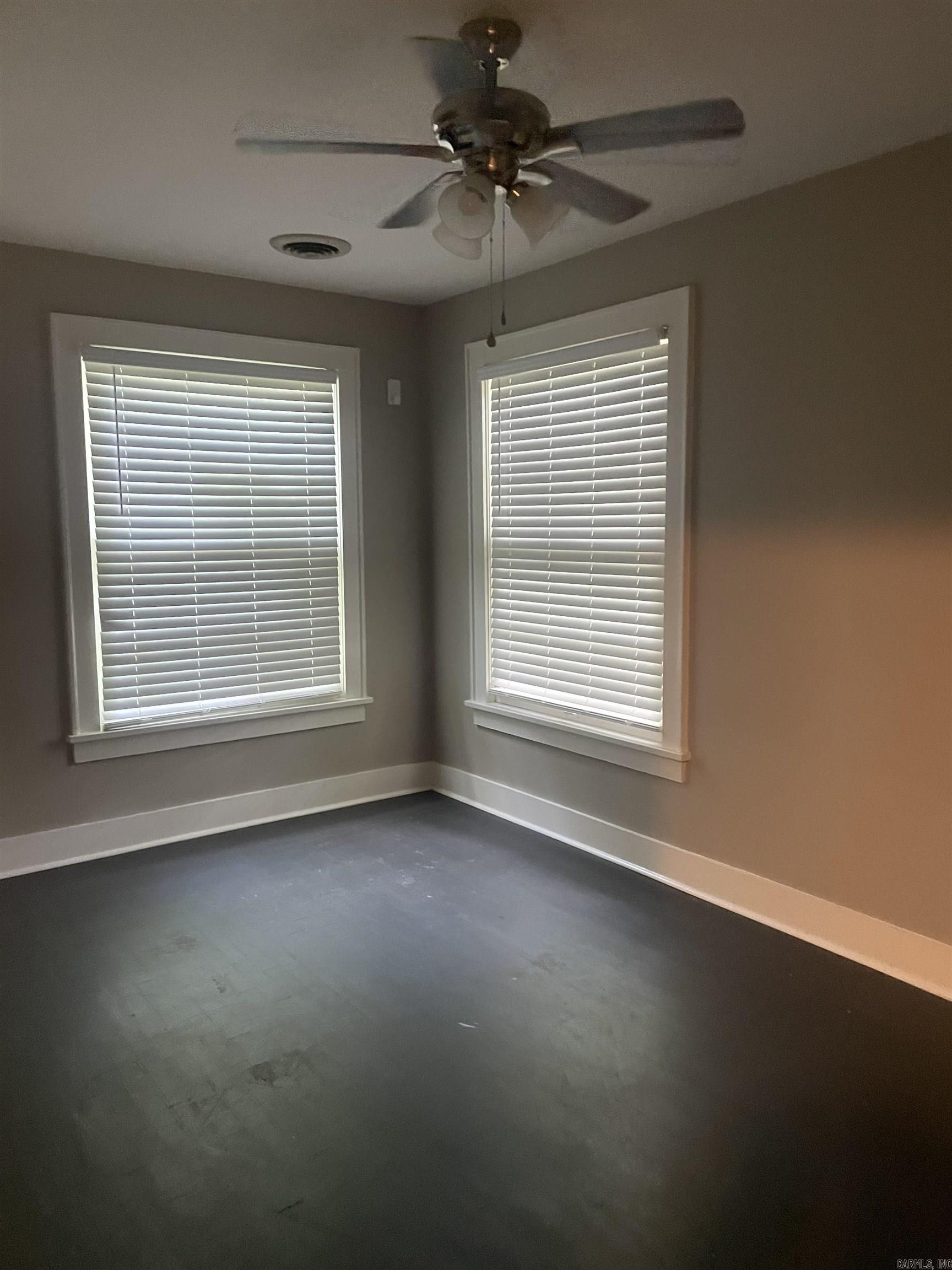 1834 Johnston Conway, AR 72034