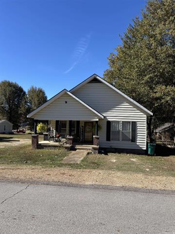 417 N 7th  Nashville, AR