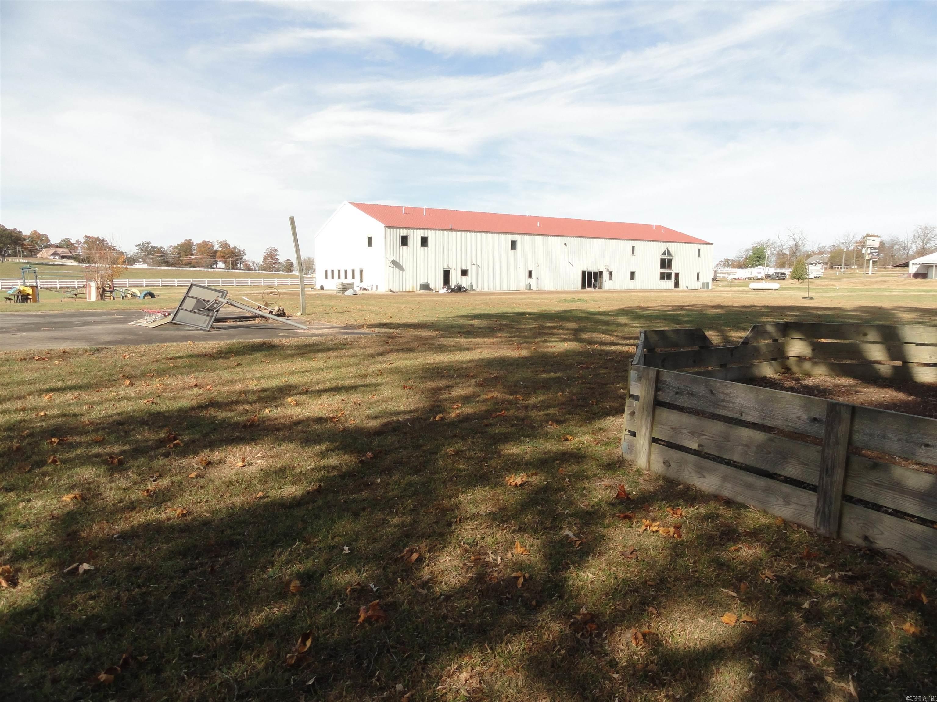 224 Mills Lane Marshall, AR 72650