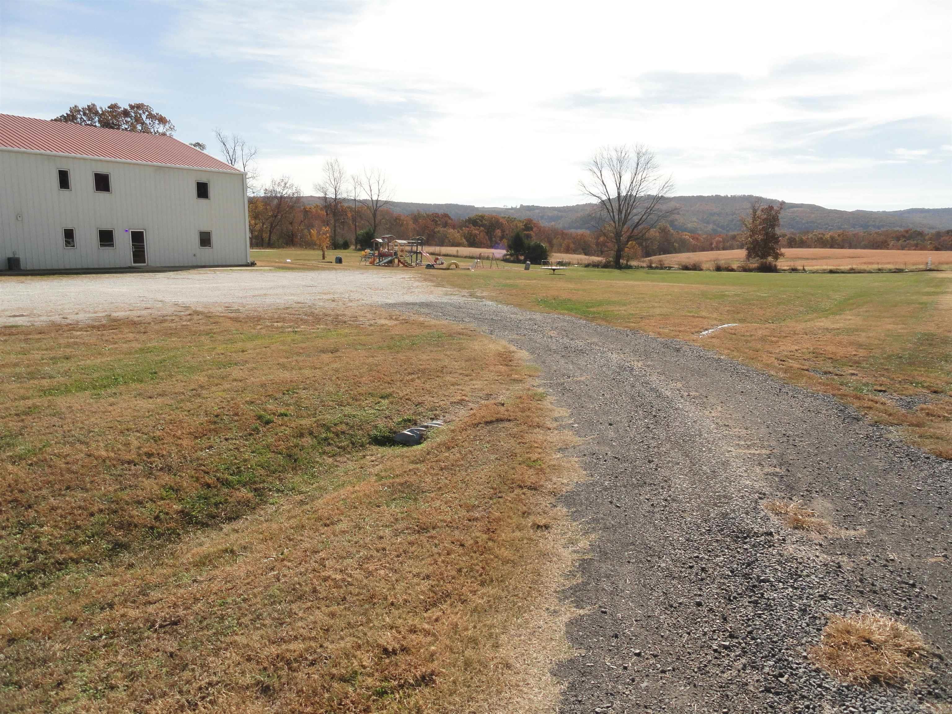 224 Mills Lane Marshall, AR 72650