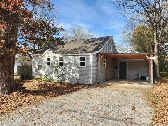 205 E Pine  Batesville, AR