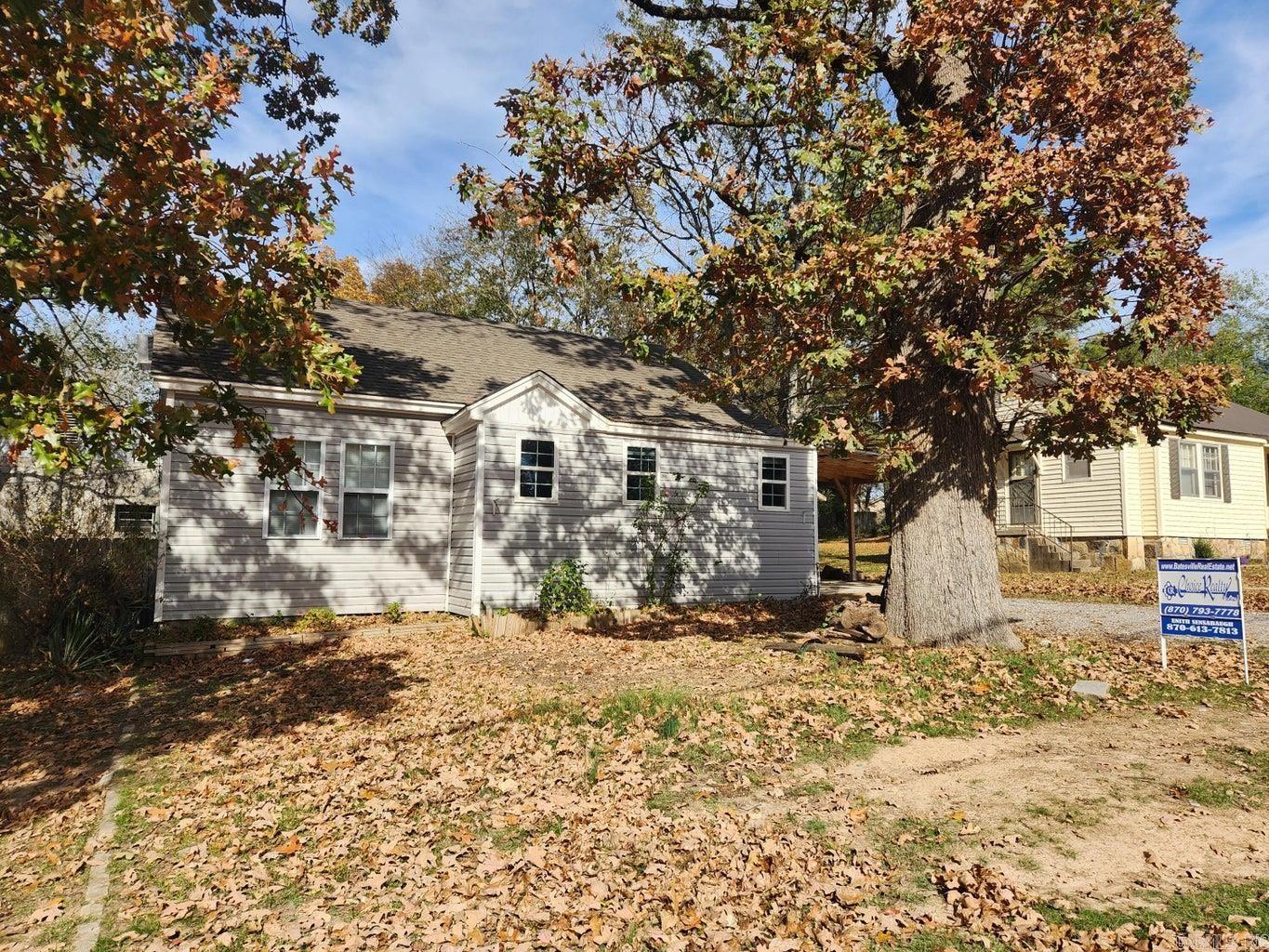 205 E Pine  Batesville, AR