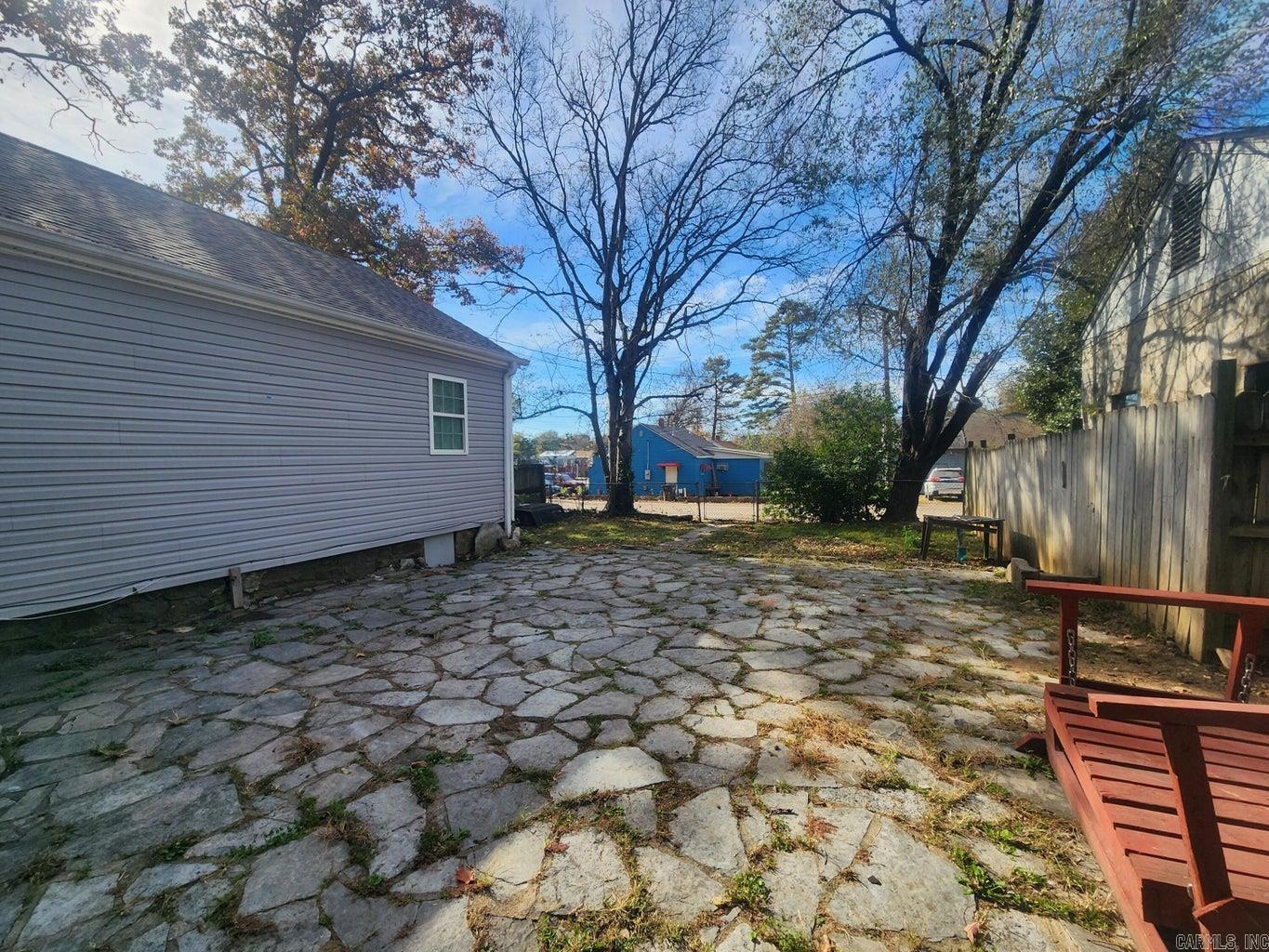 205 E Pine  Batesville, AR