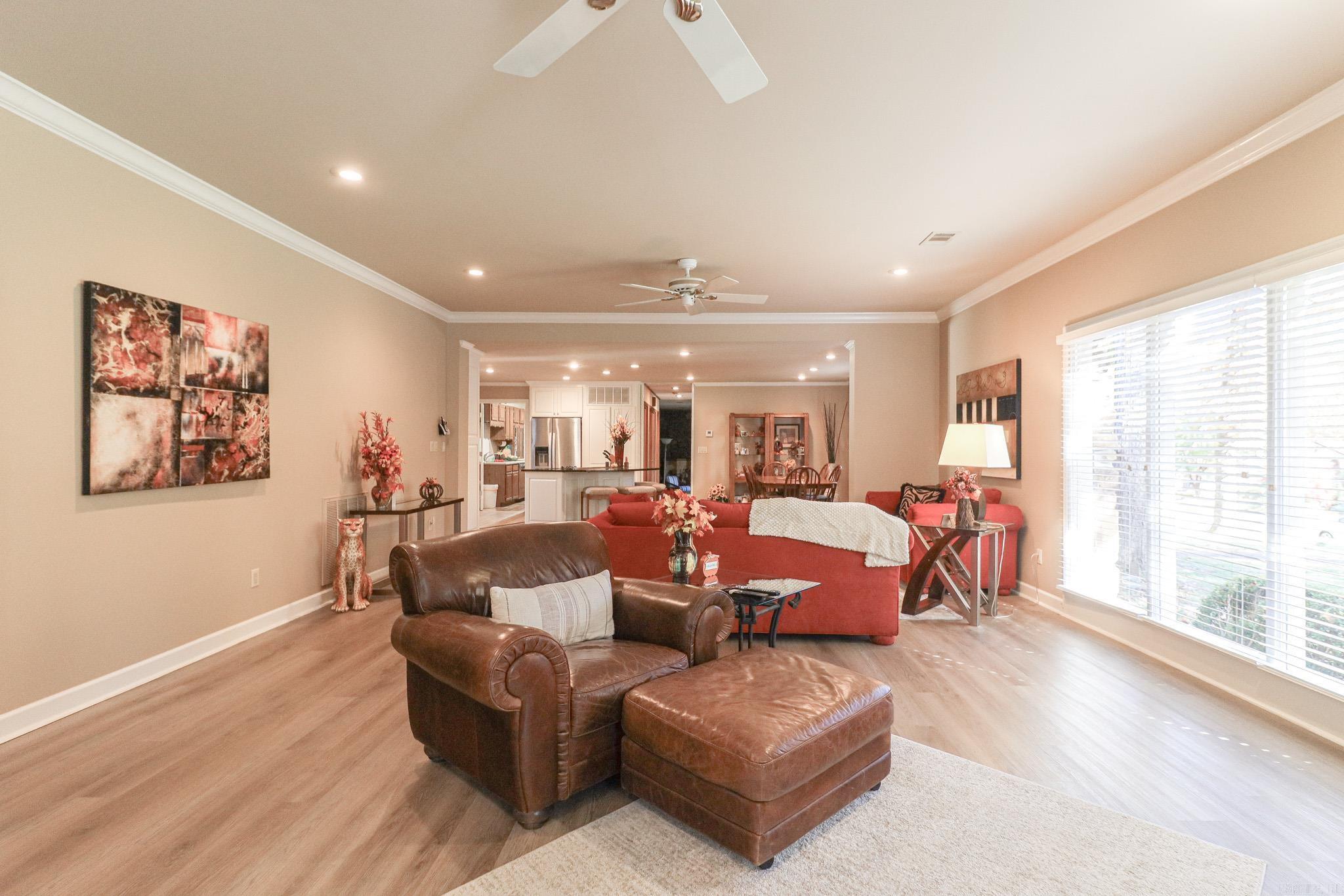 2100 Paula Drive Jonesboro, AR 72404