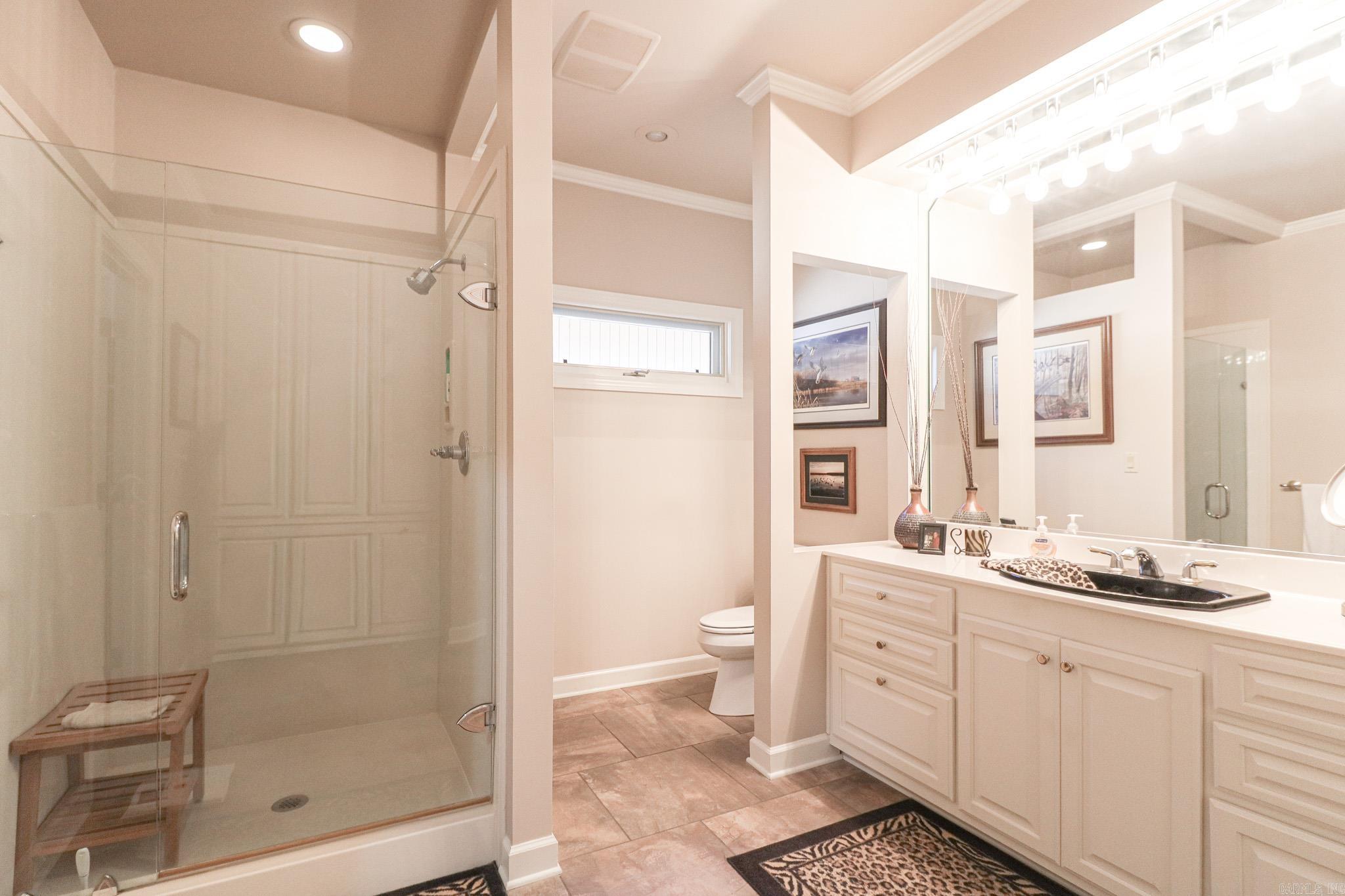 2100 Paula Drive Jonesboro, AR 72404