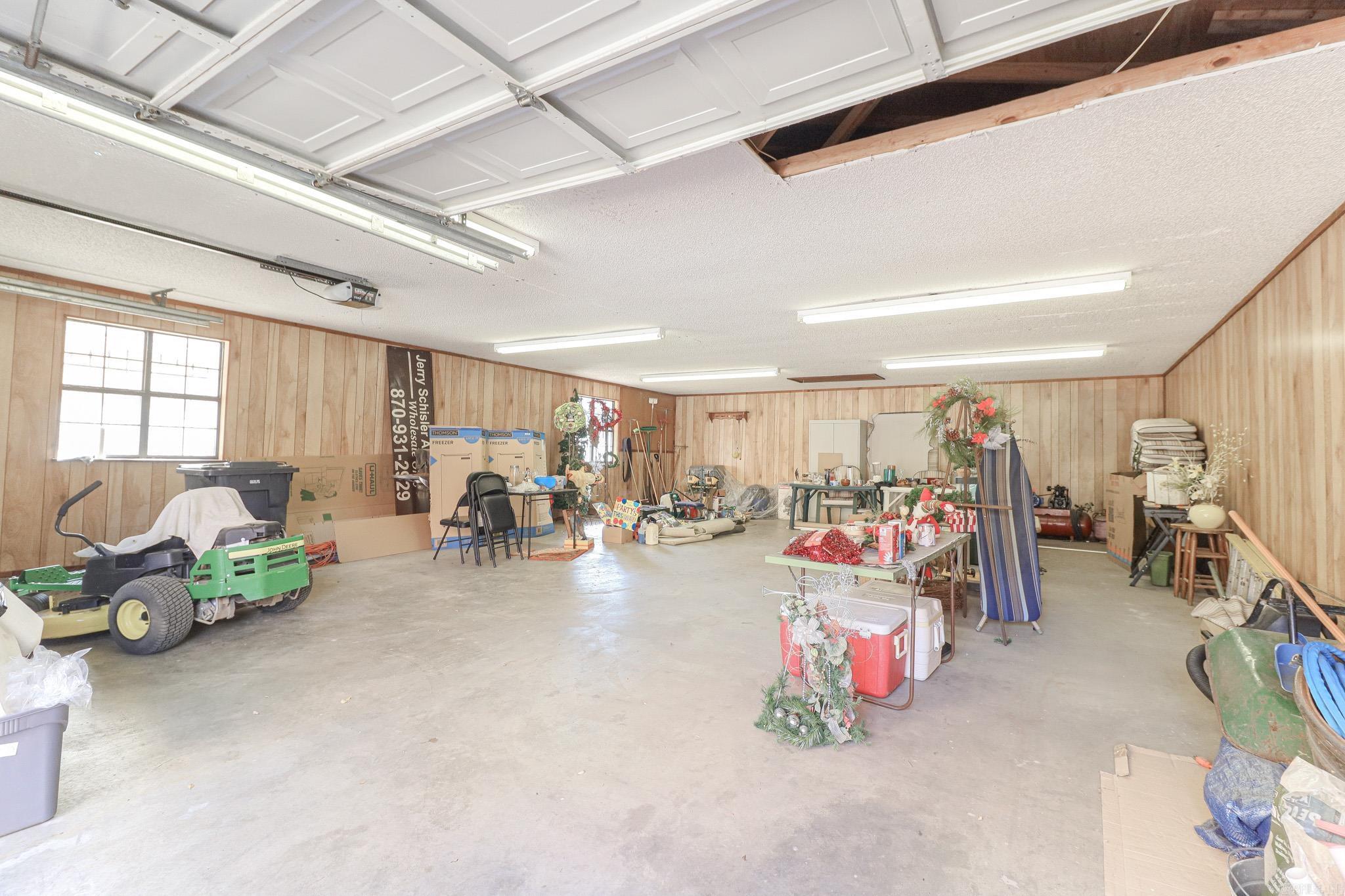 2100 Paula Drive Jonesboro, AR 72404